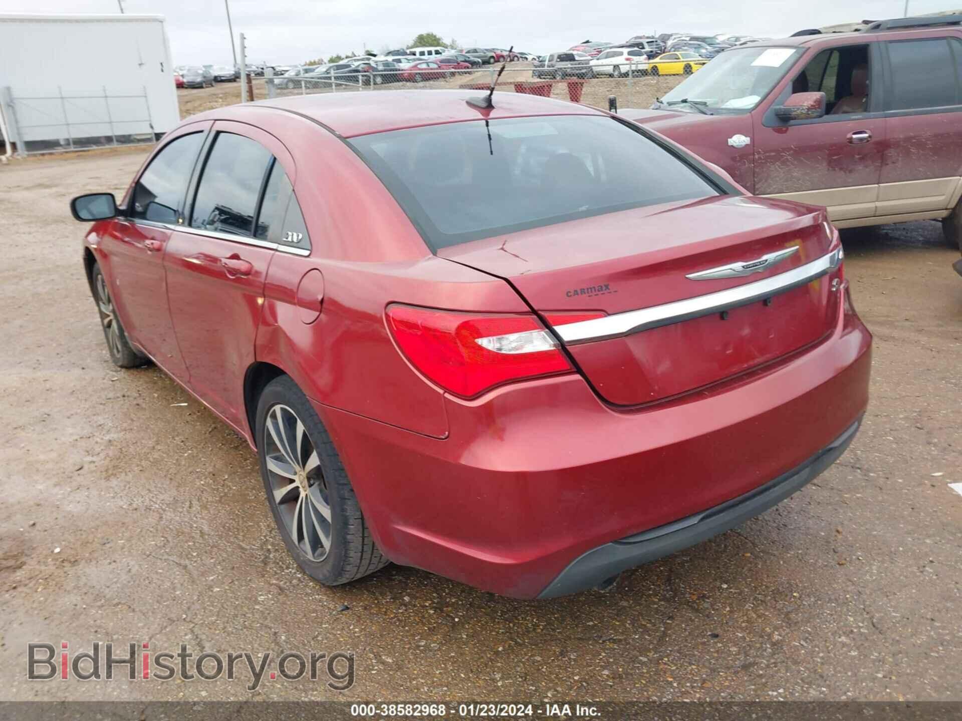 2014 CHRYSLER 200 - VIN: 1C3CCBBG2EN120519 - Фото 3