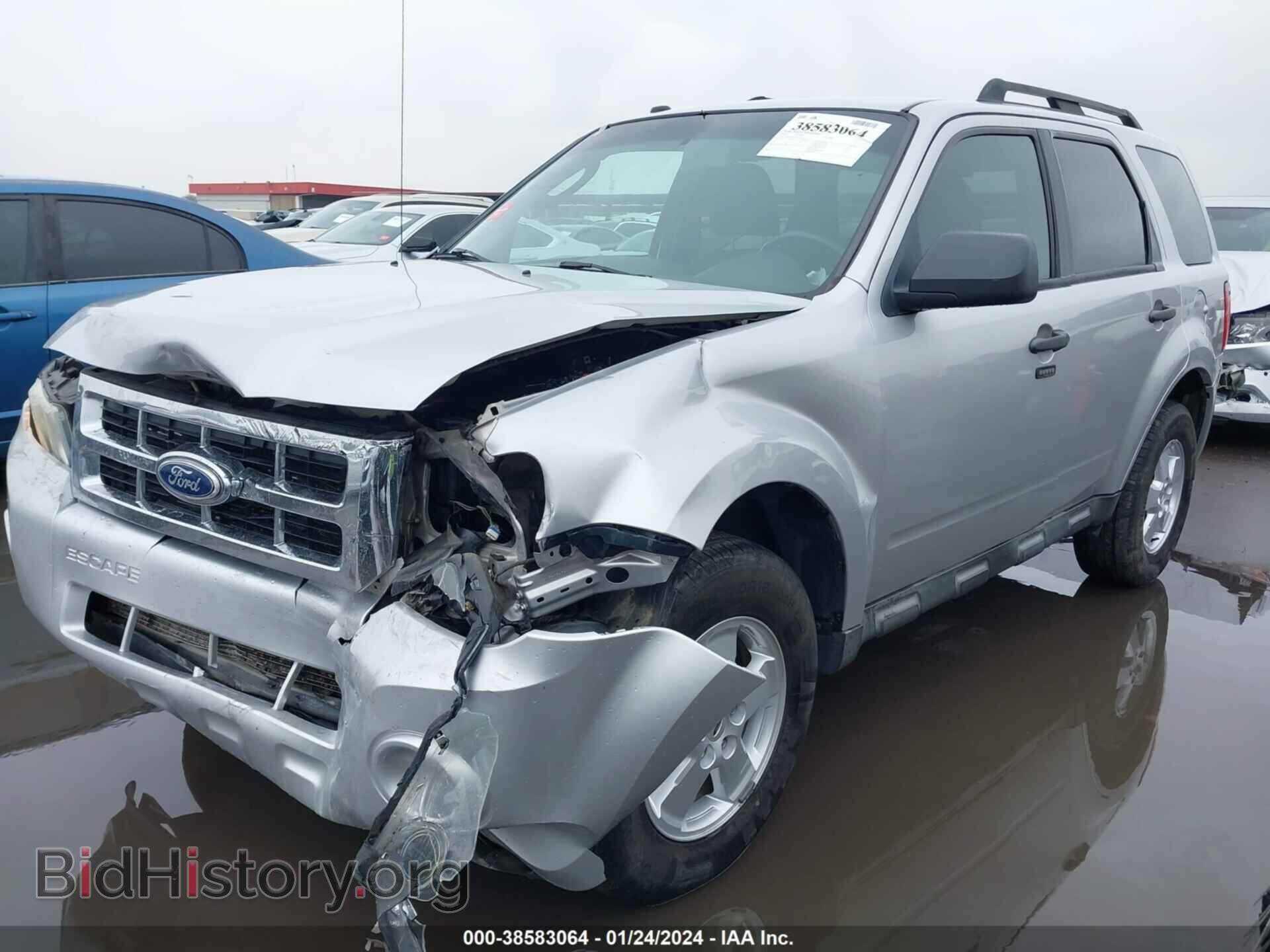 2010 FORD ESCAPE - VIN: 1FMCU0D72AKC15342 - Фото 2
