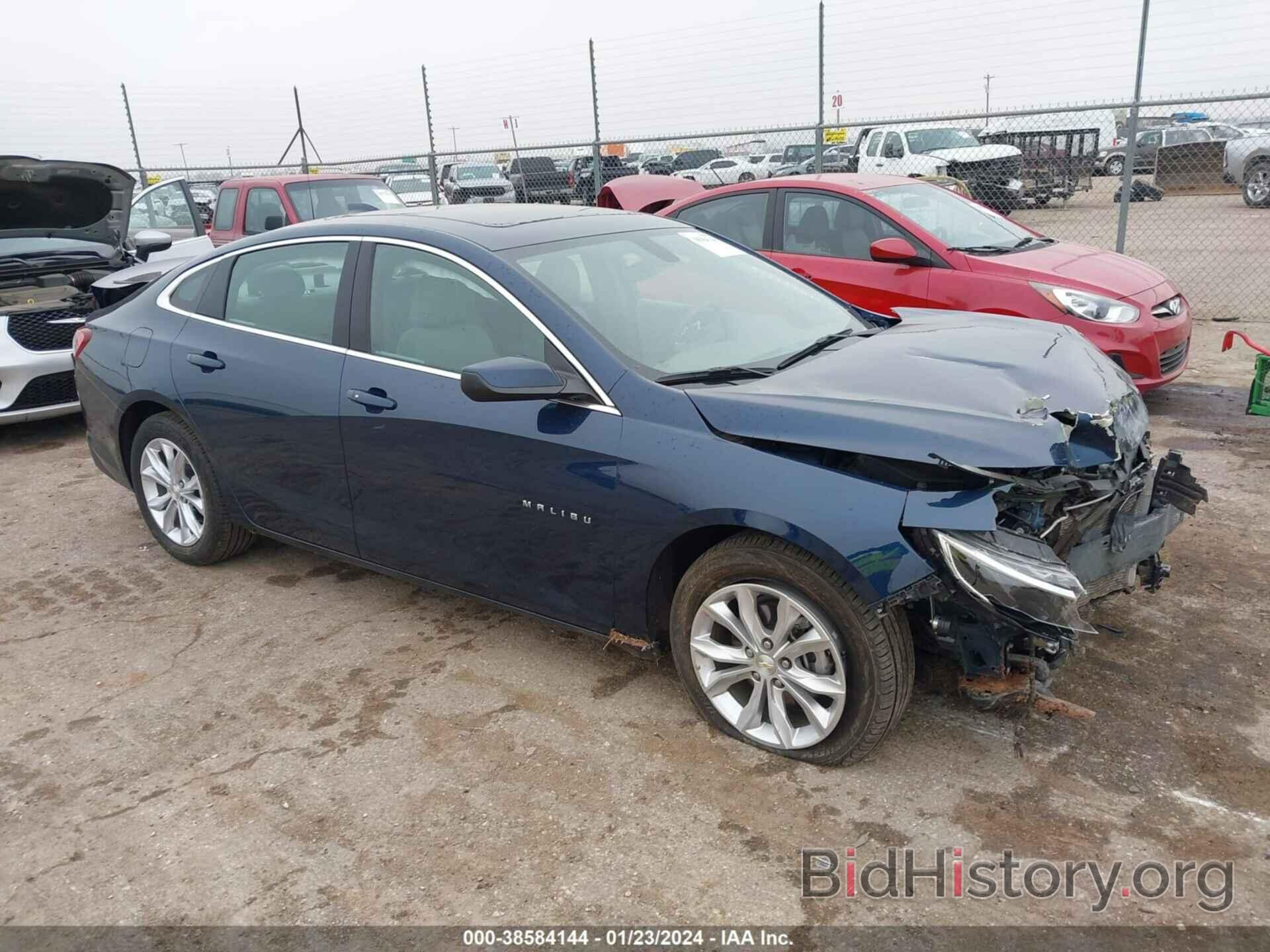 Photo 1G1ZD5ST5NF133933 - CHEVROLET MALIBU 2022