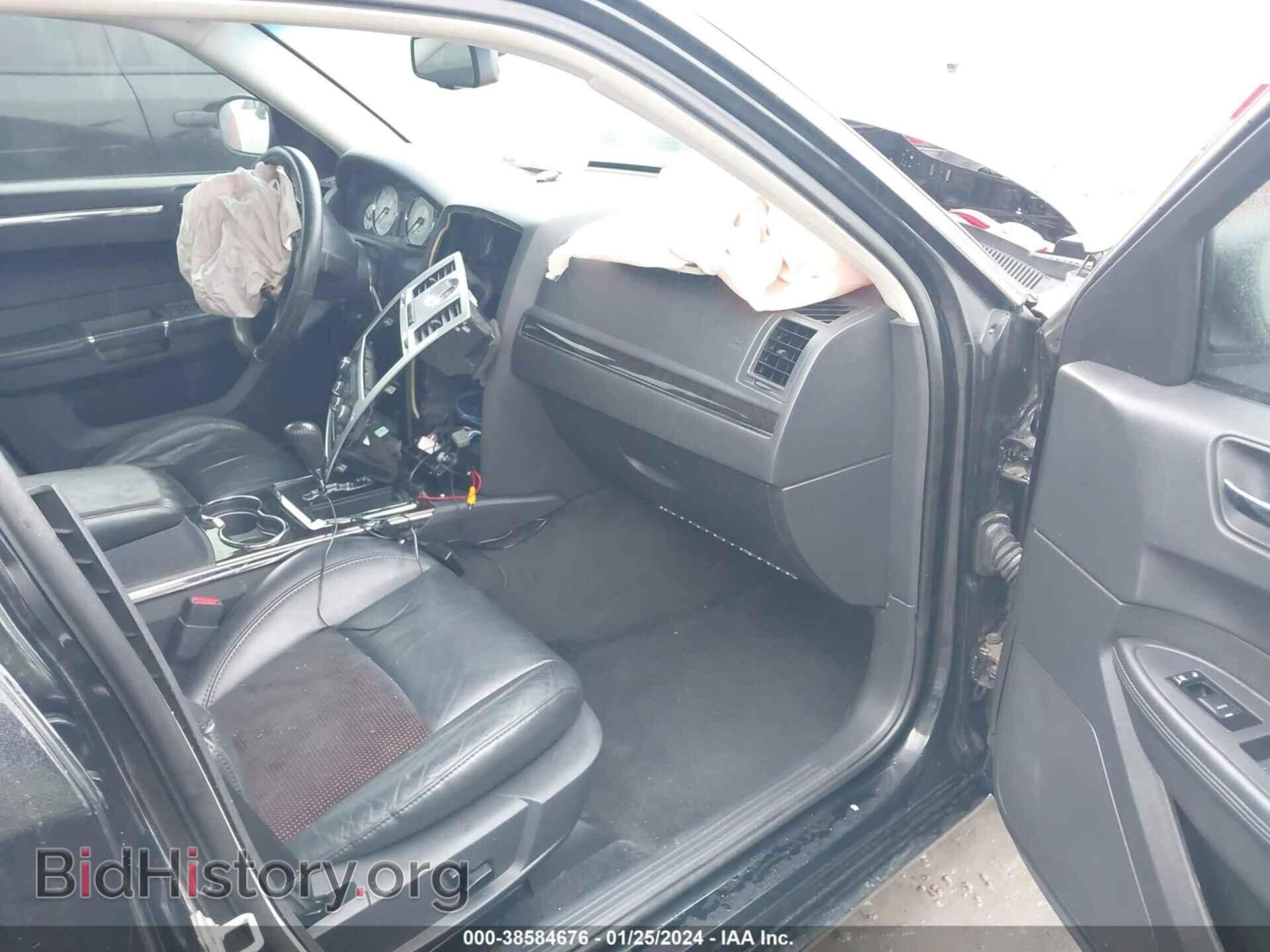 2010 CHRYSLER 300 - VIN: 2C3CA2CV2AH329474 - Фото 5