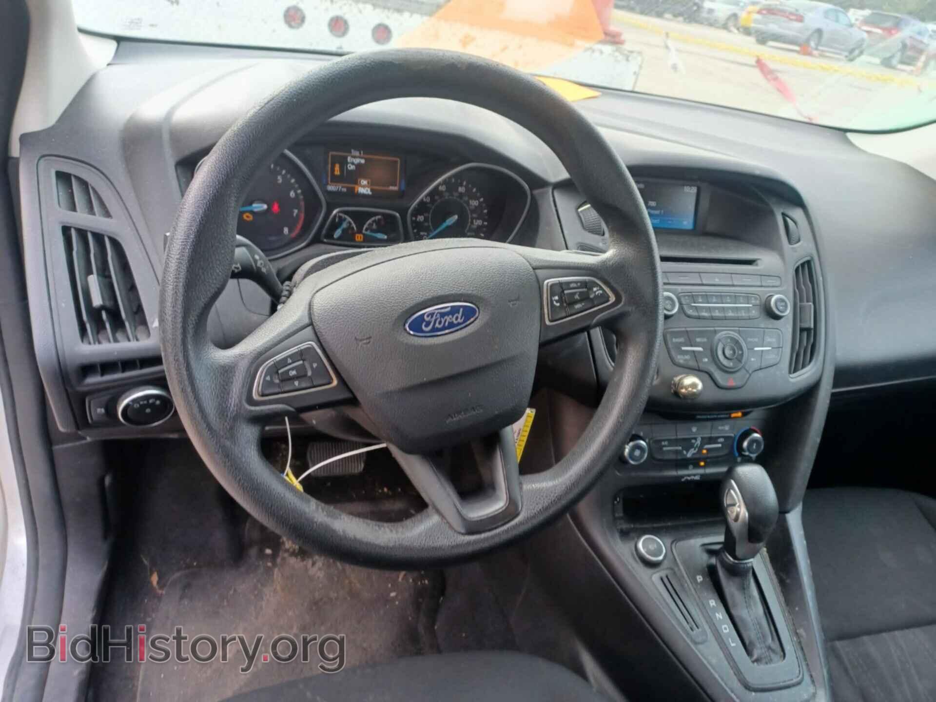 2017 FORD FOCUS - VIN: 1FADP3E27HL211821 - Photo 6