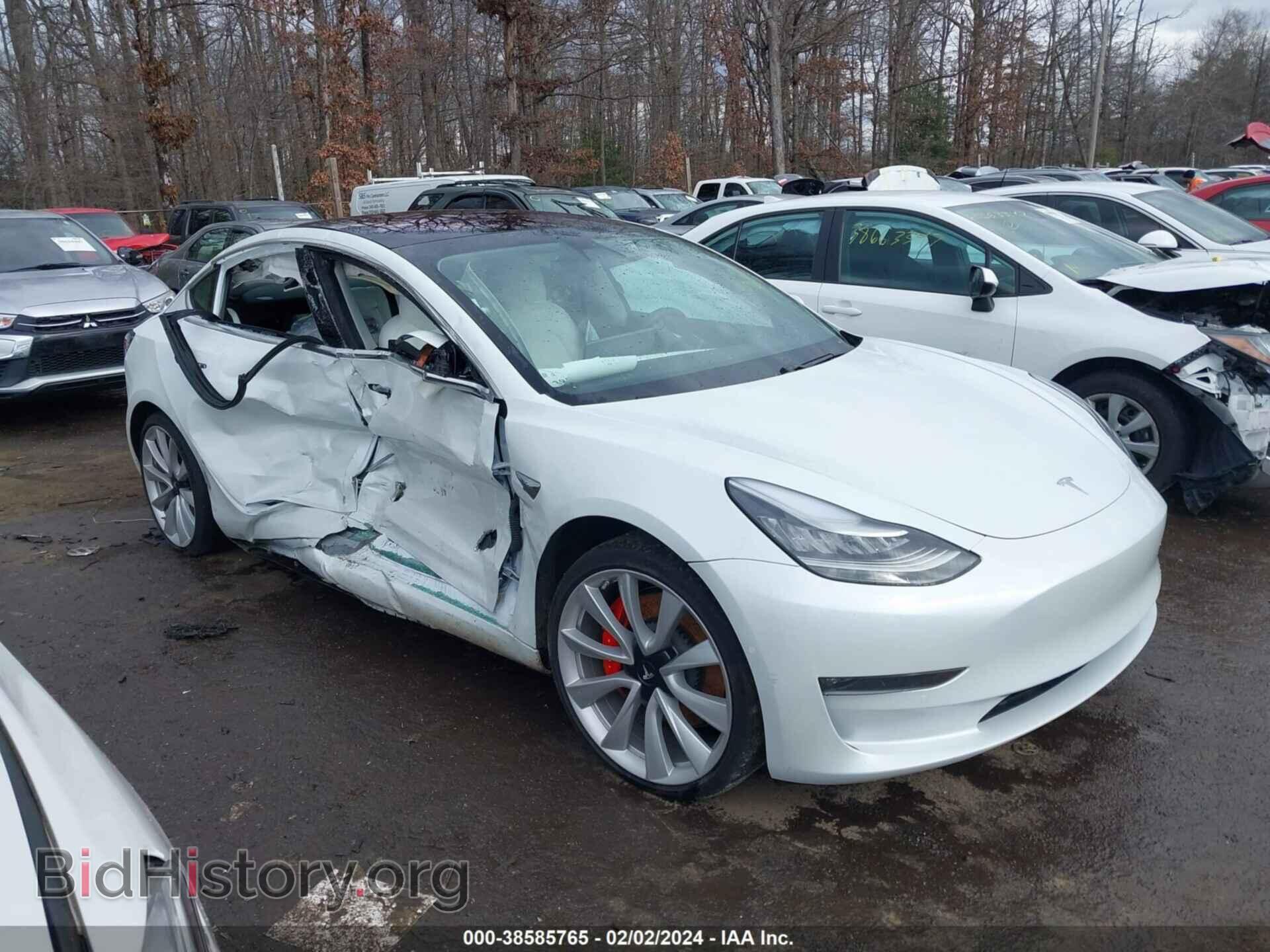 Фотография 5YJ3E1EB6JF081670 - TESLA MODEL 3 2018
