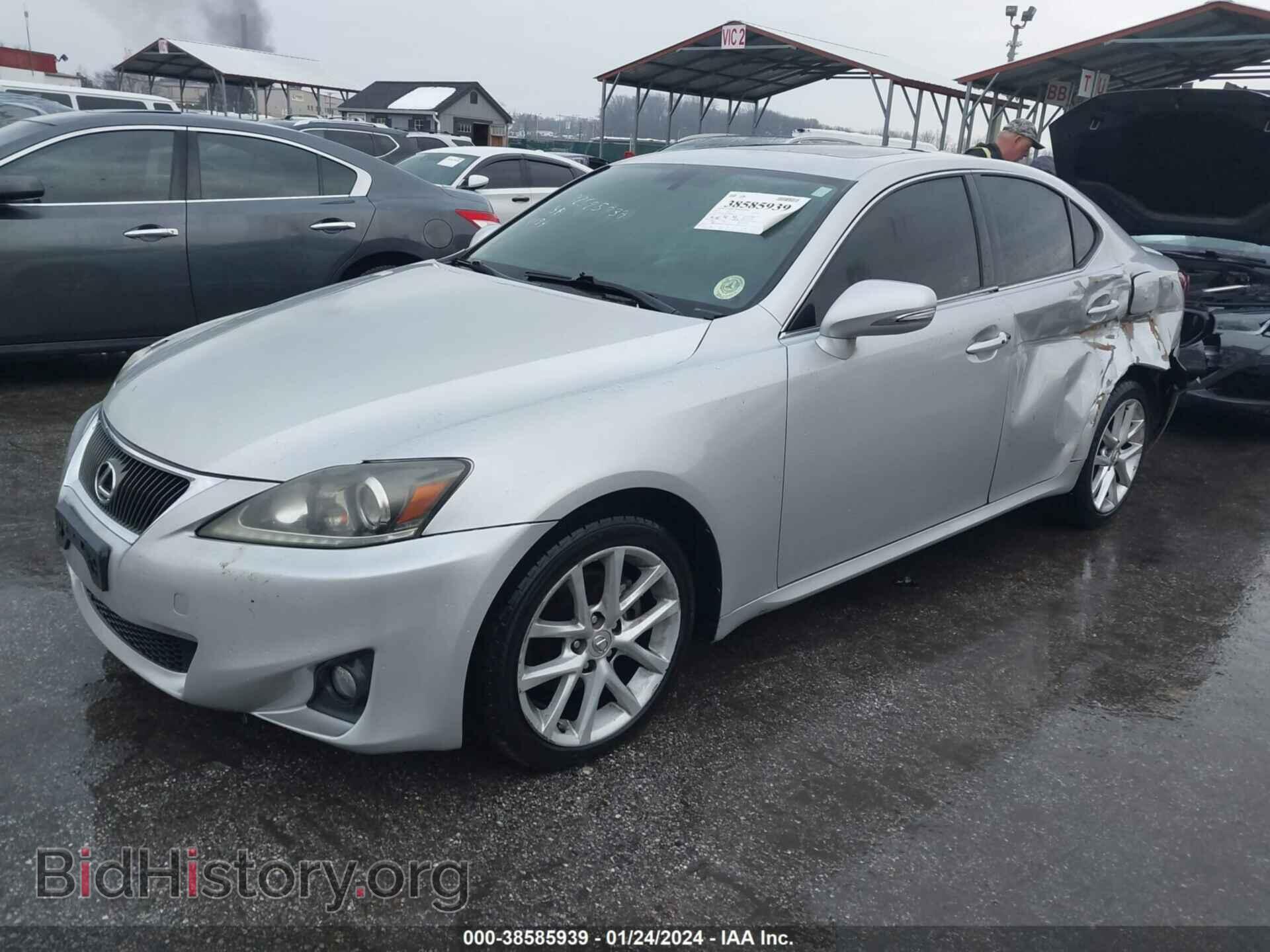 2011 LEXUS IS 250 - VIN: JTHCF5C24B5046912 - Photo 2