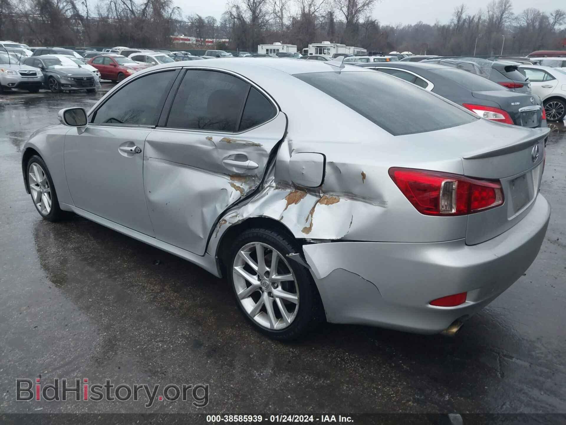 2011 LEXUS IS 250 - VIN: JTHCF5C24B5046912 - Photo 3