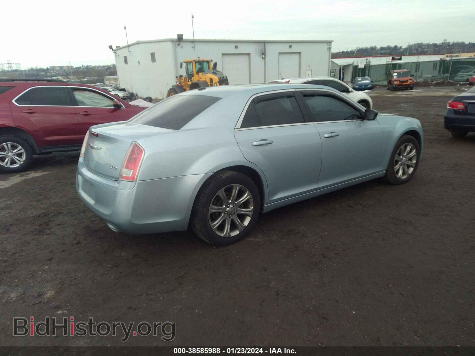 2013 CHRYSLER 300 - VIN: 2C3CCAGG9DH603631 - Фото 4