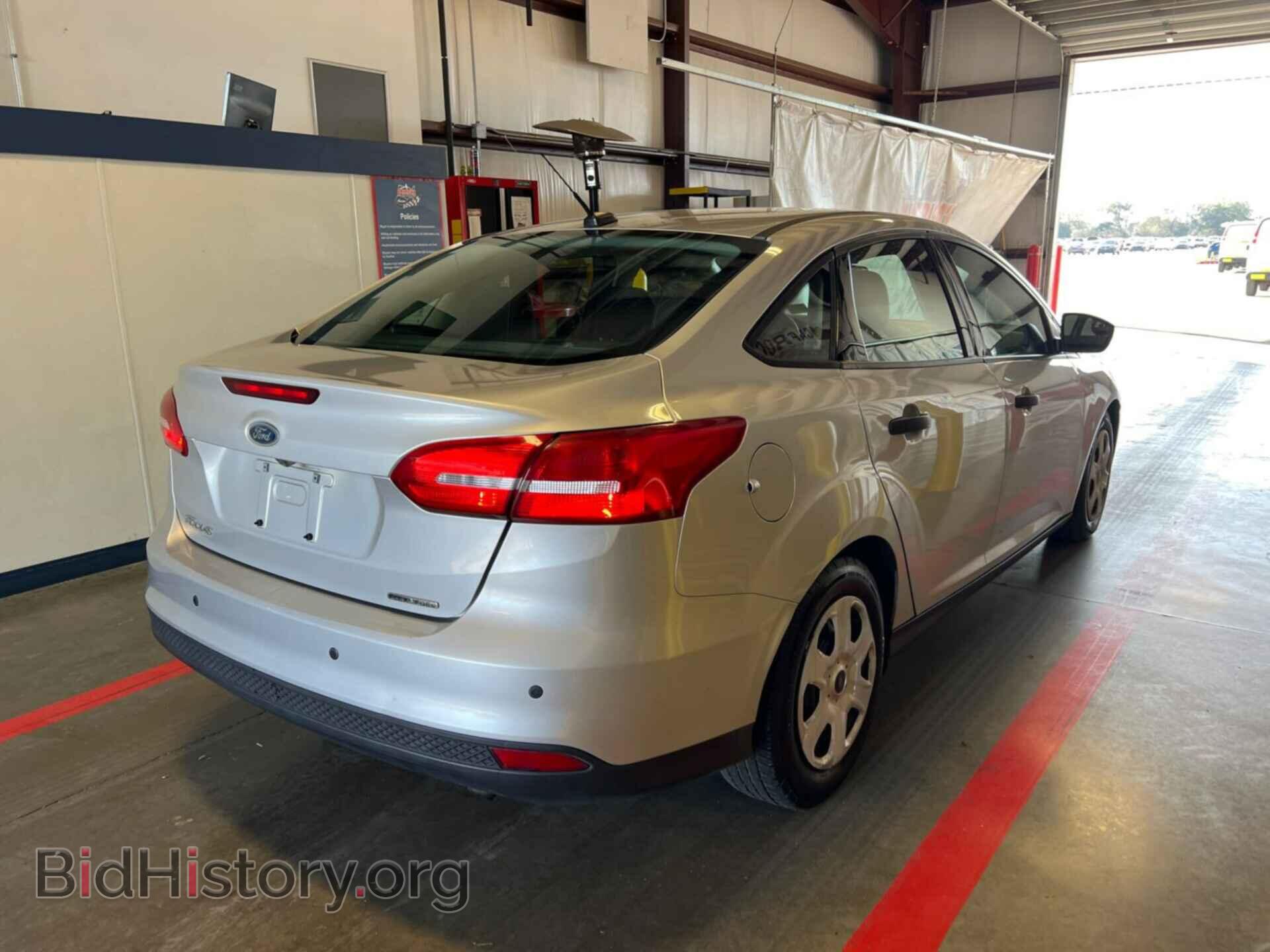 2016 FORD FOCUS - VIN: 1FADP3E29GL302300 - Фото 12