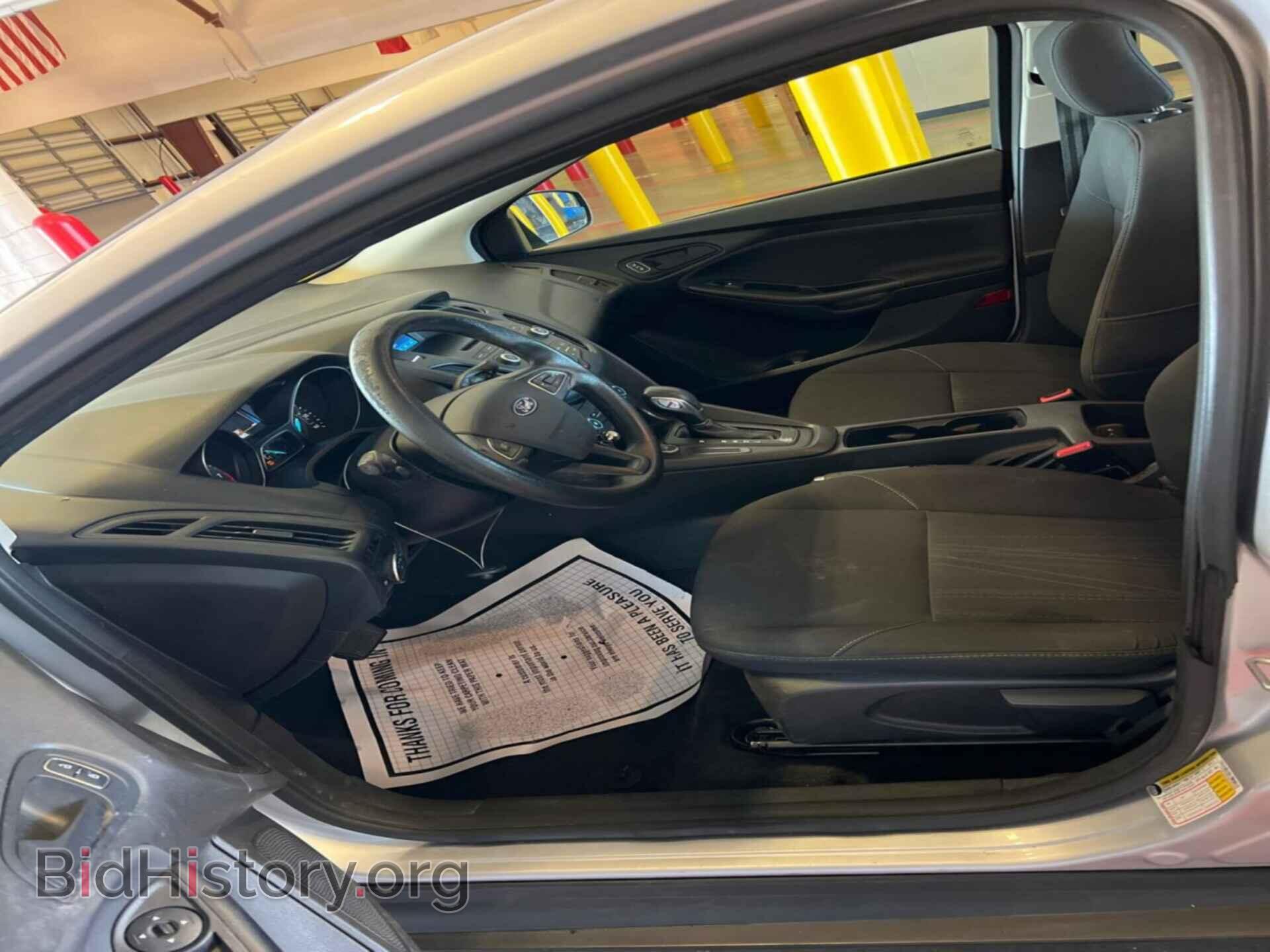 2016 FORD FOCUS - VIN: 1FADP3E29GL302300 - Фото 6