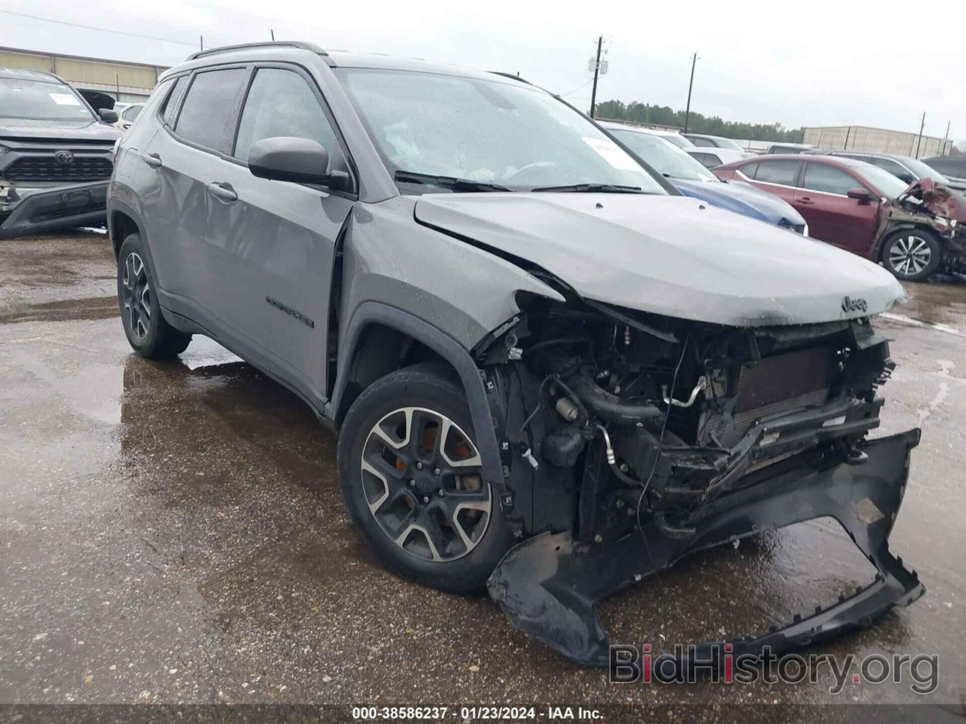 Фотография 3C4NJDAB2KT847005 - JEEP COMPASS 2019