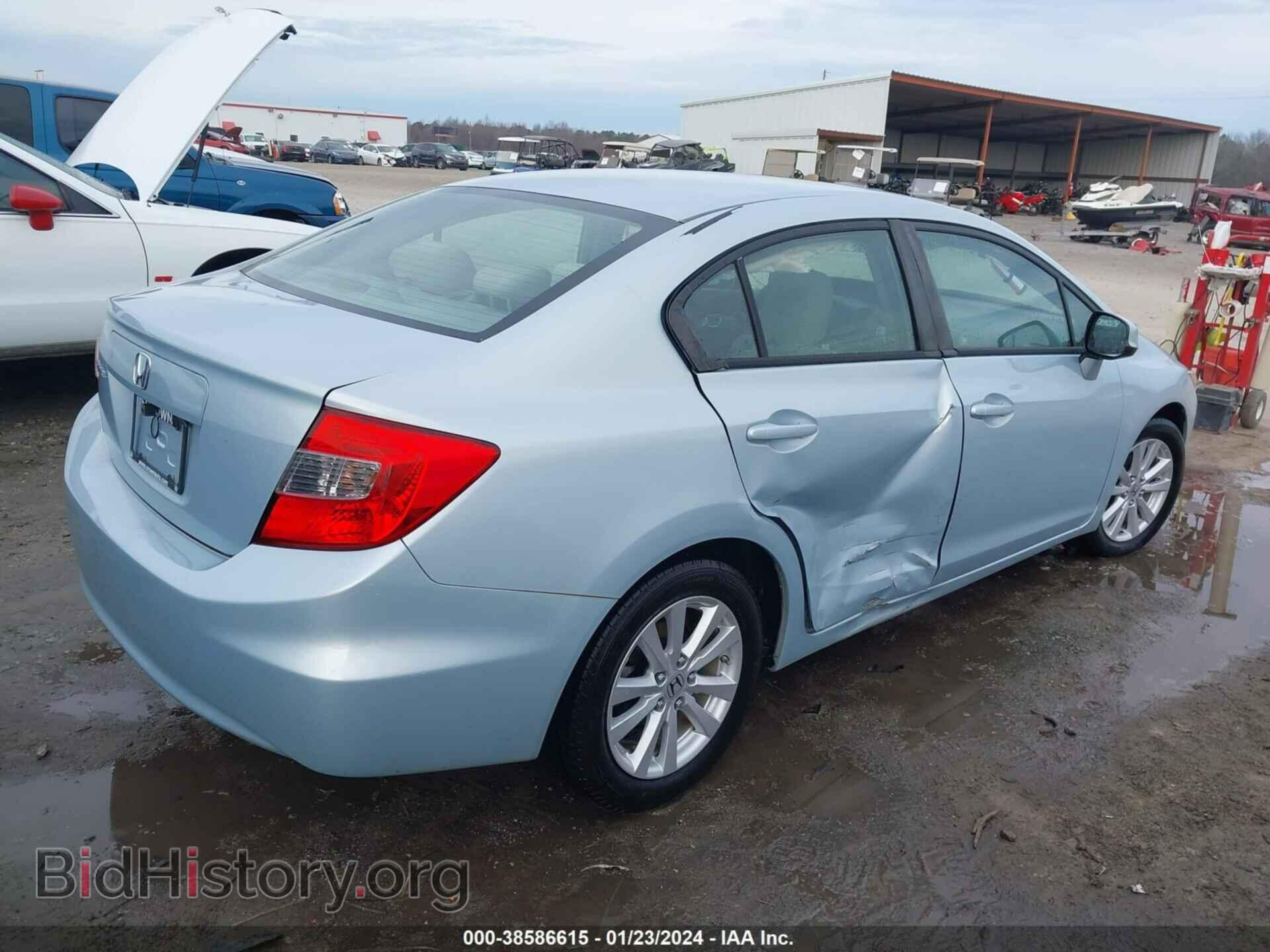 2012 HONDA CIVIC - VIN: 2HGFB2F86CH598268 - Photo 4