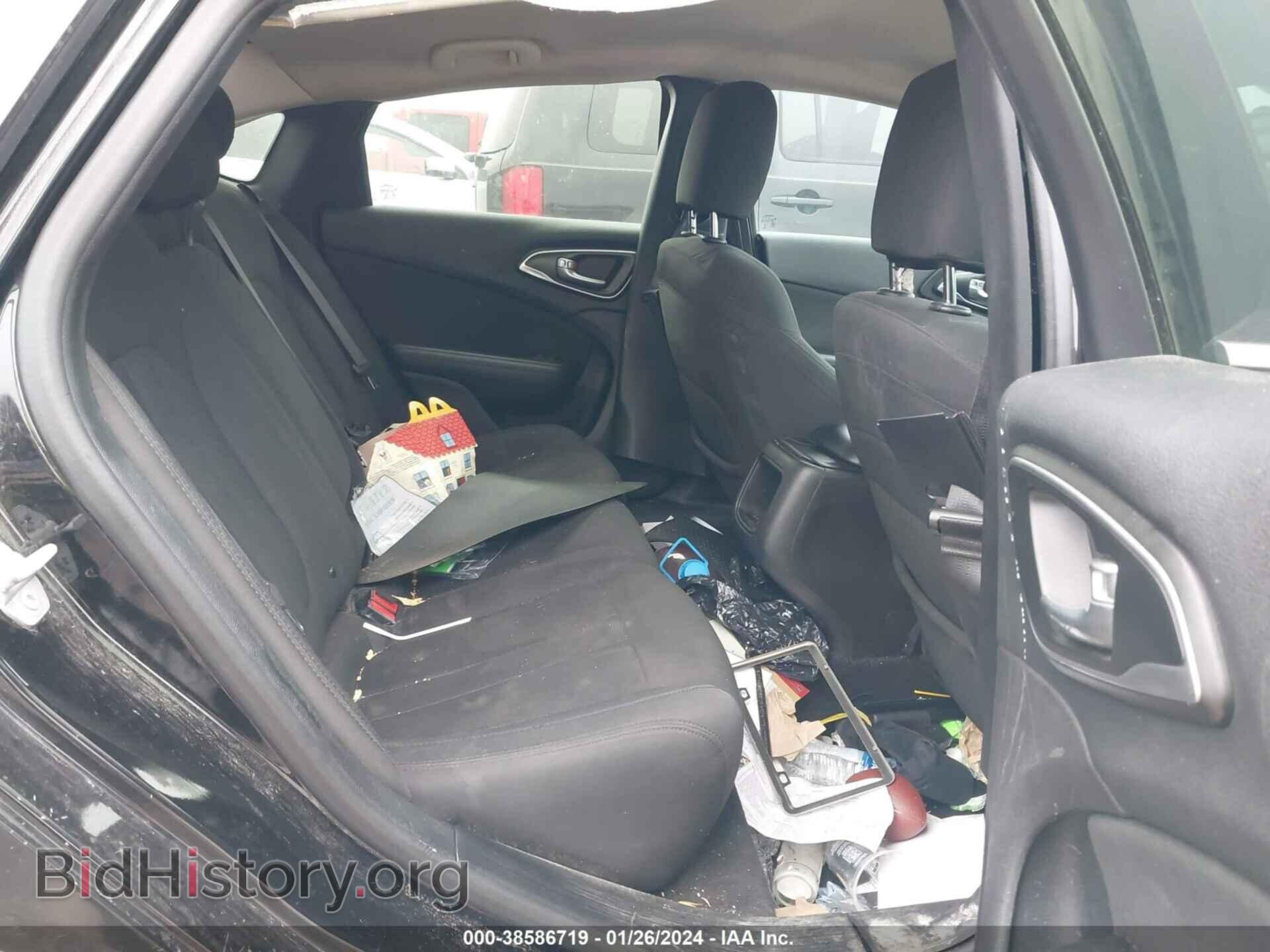 2016 CHRYSLER 200 - VIN: 1C3CCCAB1GN119344 - Фото 8