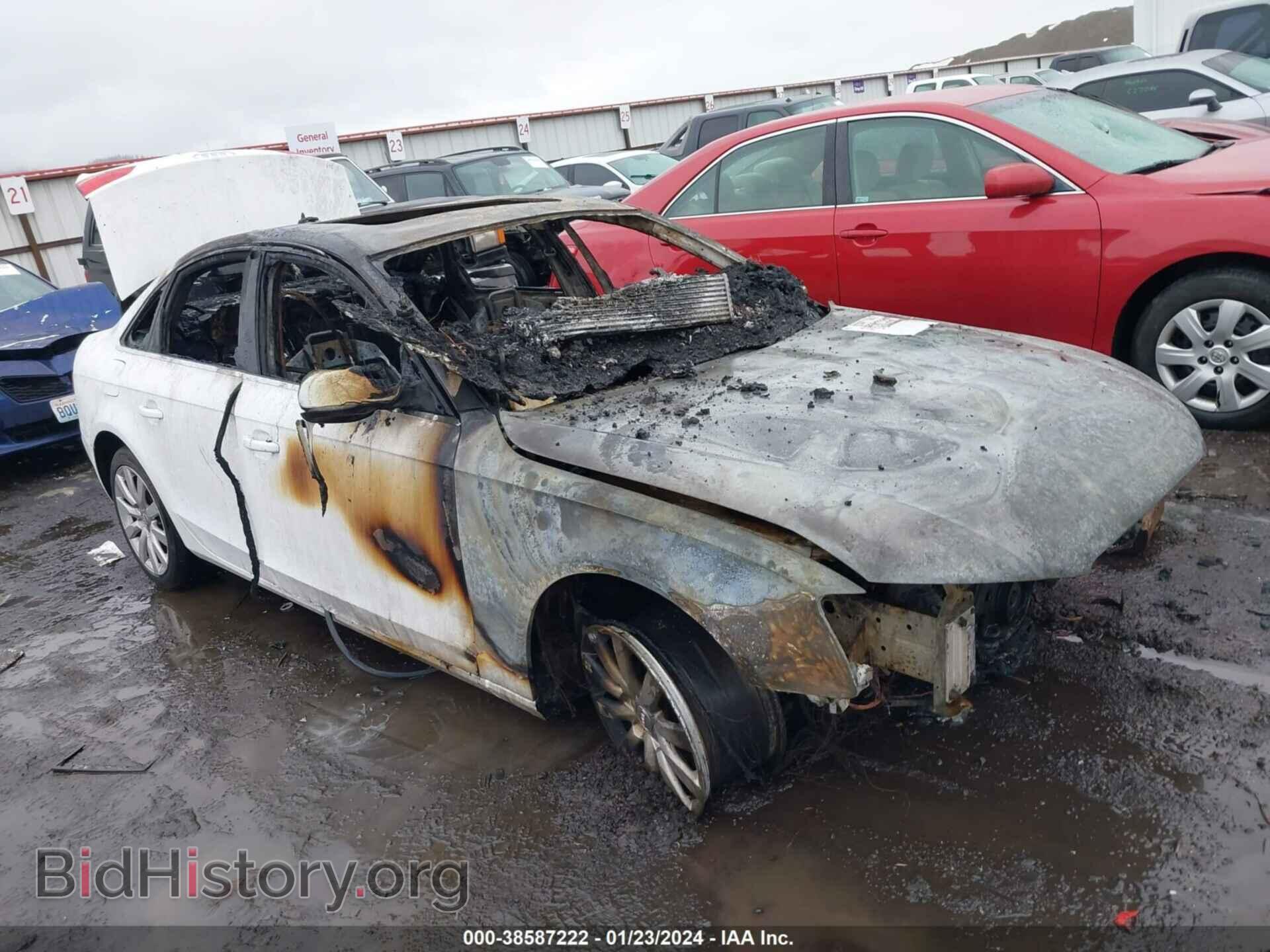 Photo WAUBFAFL3CA028837 - AUDI A4 2012