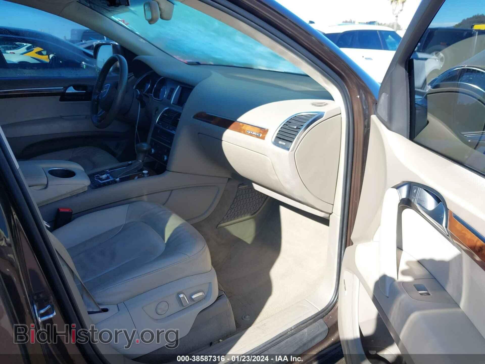 2014 AUDI Q7 - VIN: WA1LMAFE7ED004261 - Фото 5