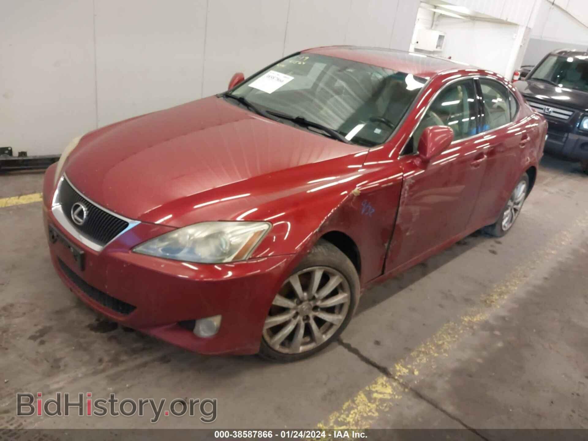 2008 LEXUS IS 250 - VIN: JTHCK262382020107 - Фото 2