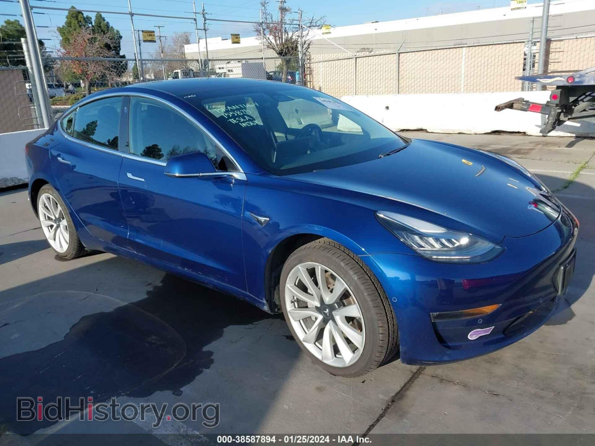Фотография 5YJ3E1EA5KF332011 - TESLA MODEL 3 2019