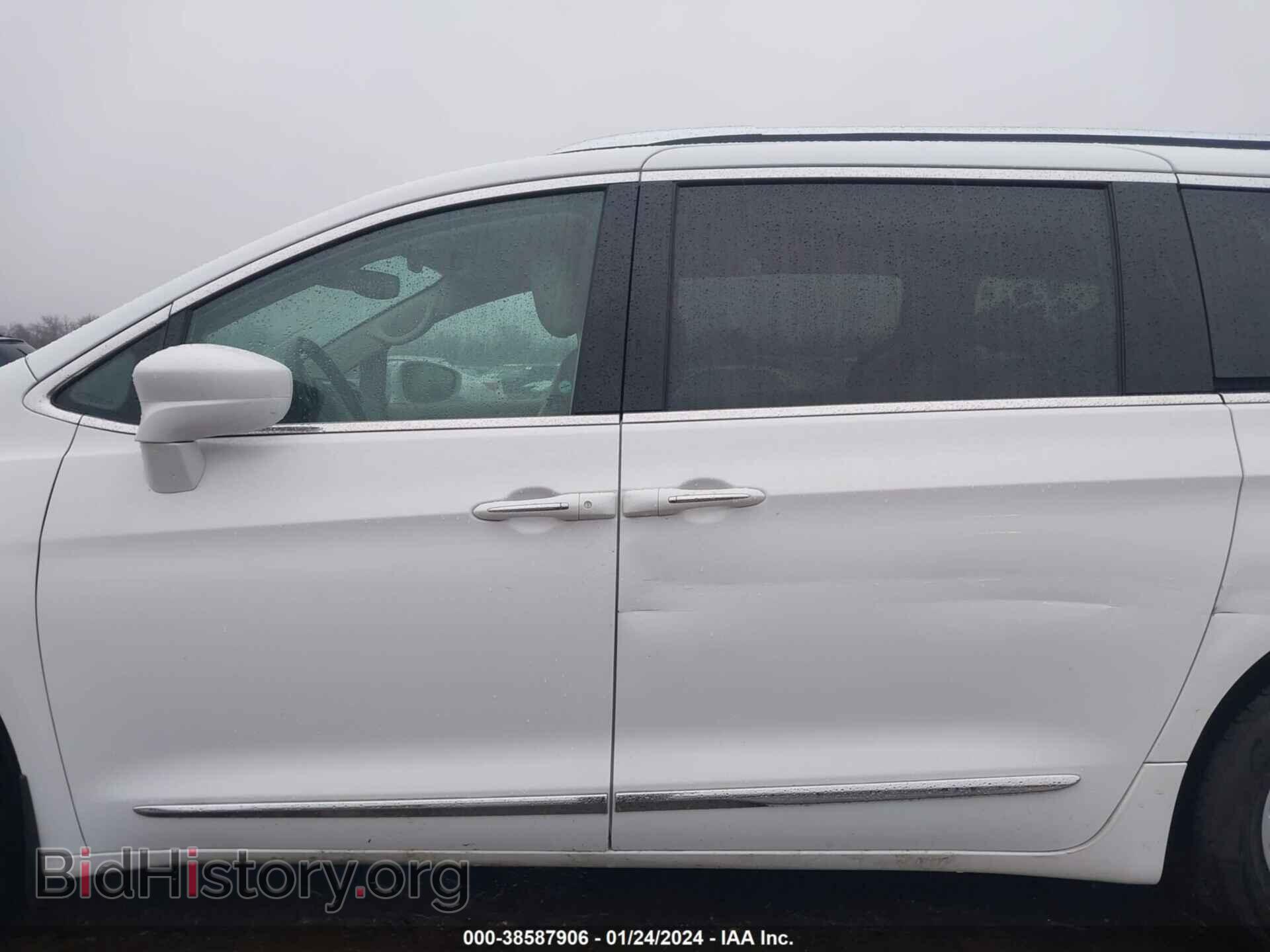 2018 CHRYSLER PACIFICA - VIN: 2C4RC1EG2JR306604 - Фото 15