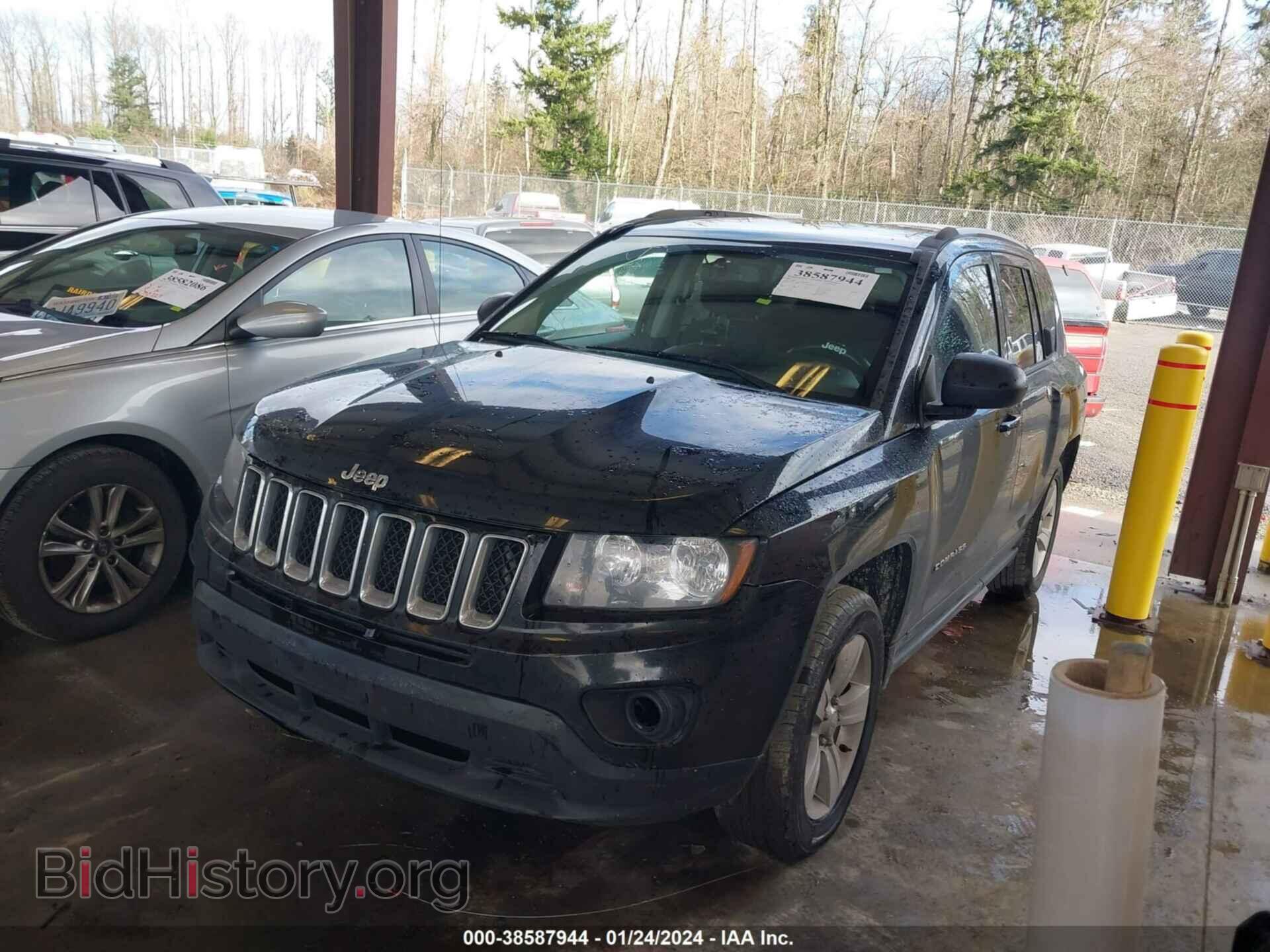 2016 JEEP COMPASS - VIN: 1C4NJDBB7GD637883 - Photo 4