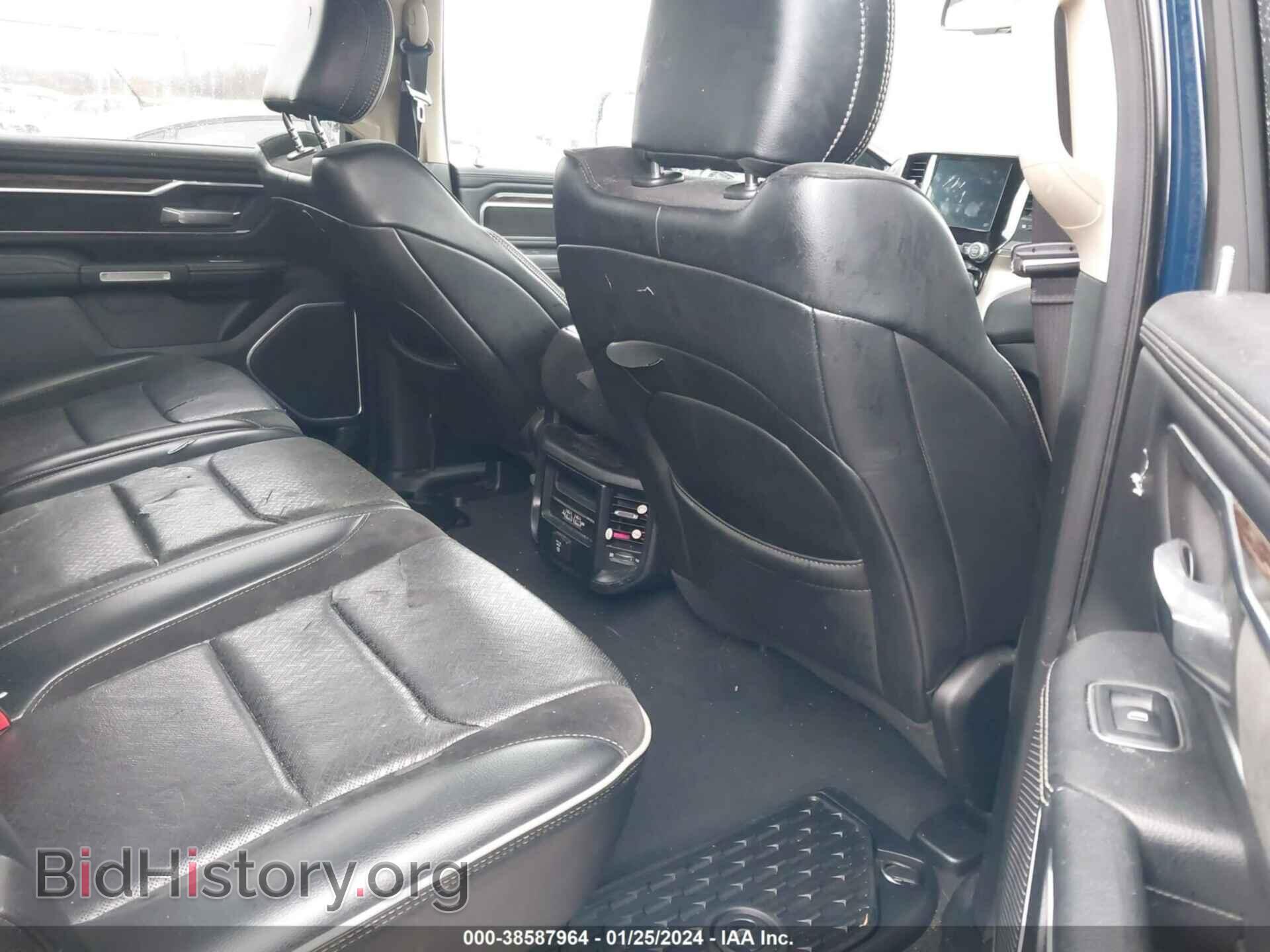 2019 RAM 1500 - VIN: 1C6SRFJT2KN658667 - Фото 8