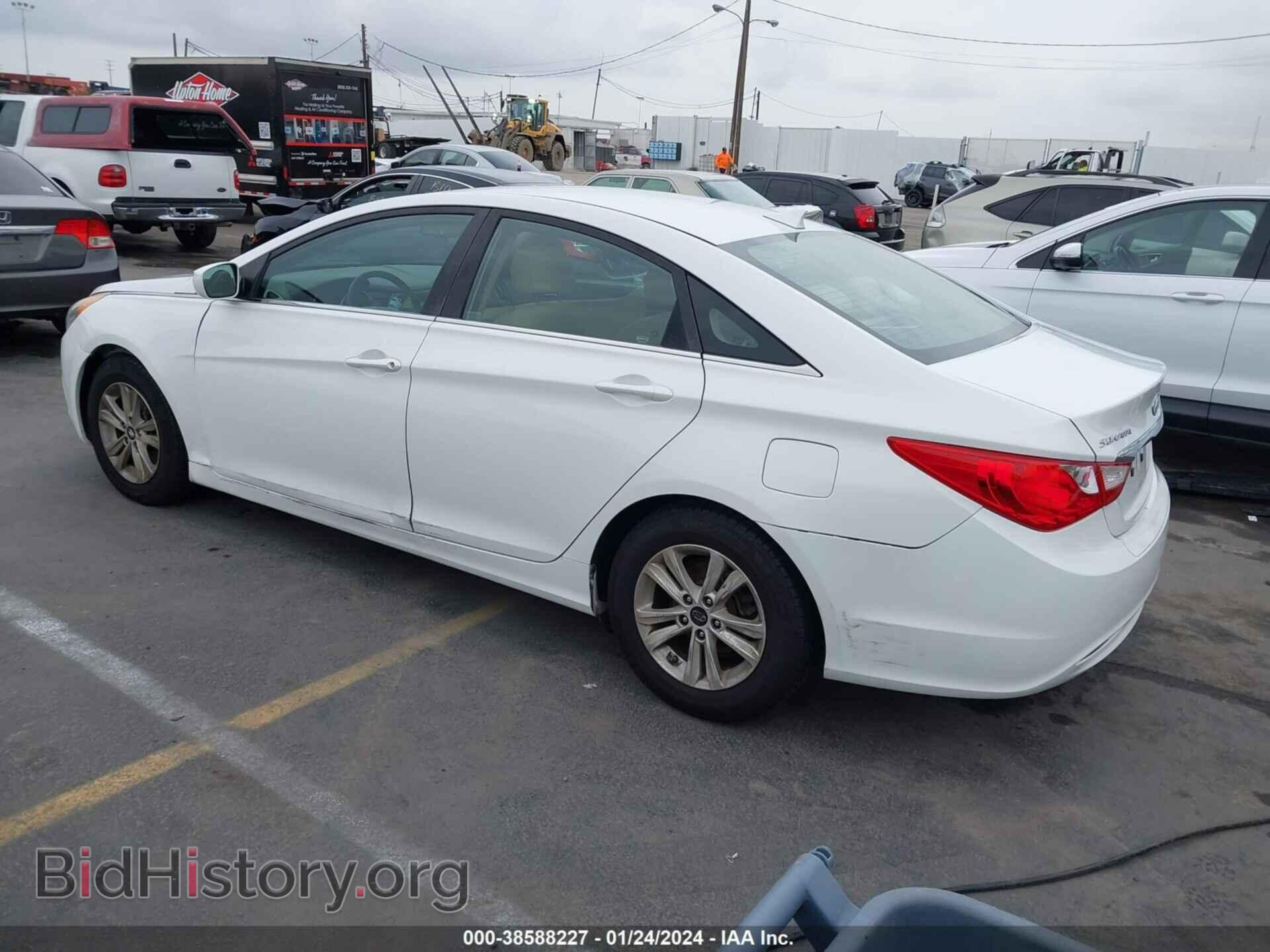 2012 HYUNDAI SONATA - VIN: 5NPEB4AC8CH396752 - Фото 3