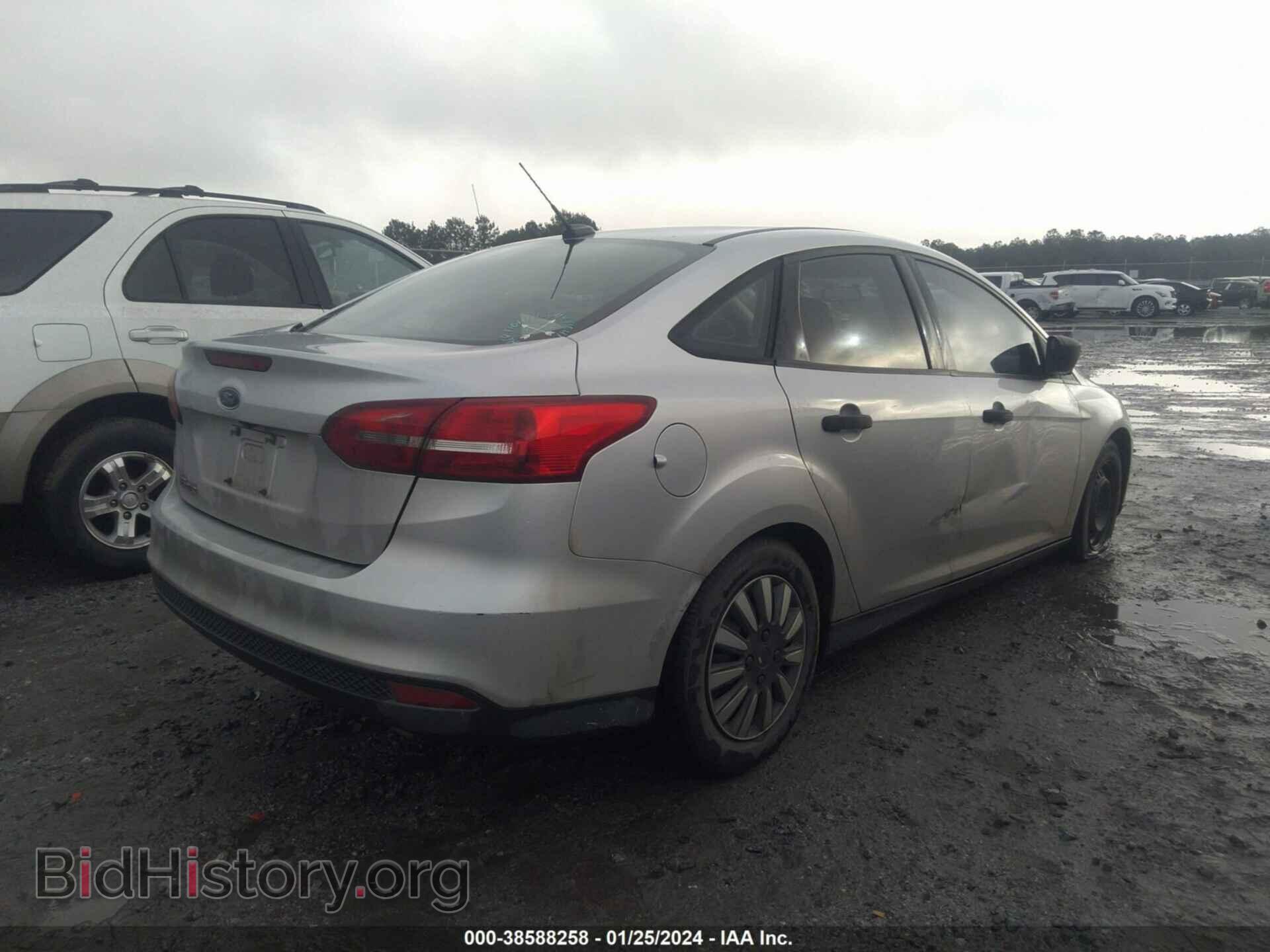 2017 FORD FOCUS - VIN: 1FADP3E20HL262285 - Photo 4