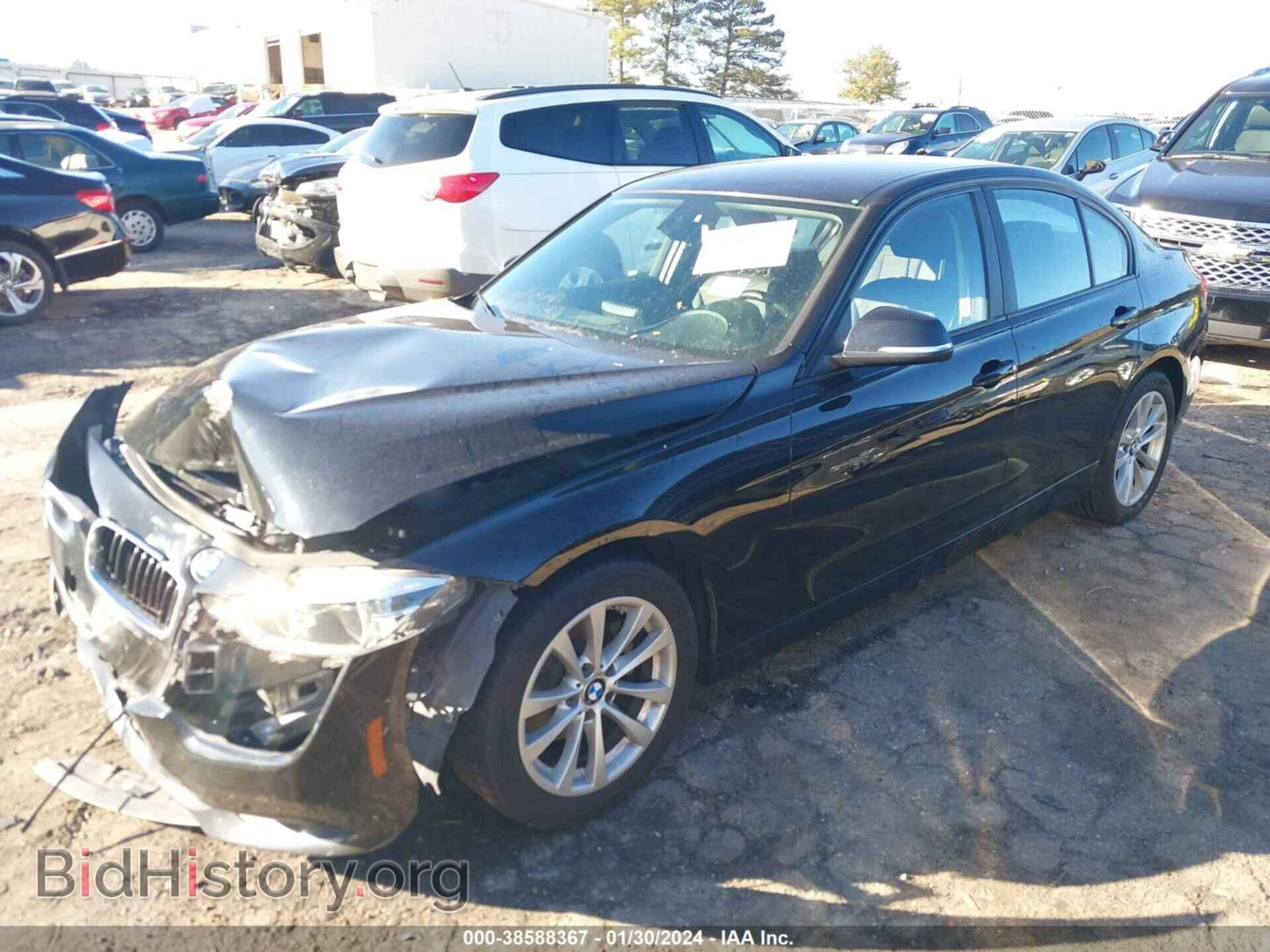 2018 BMW 320I - VIN: WBA8A3C51JA357799 - Фото 2