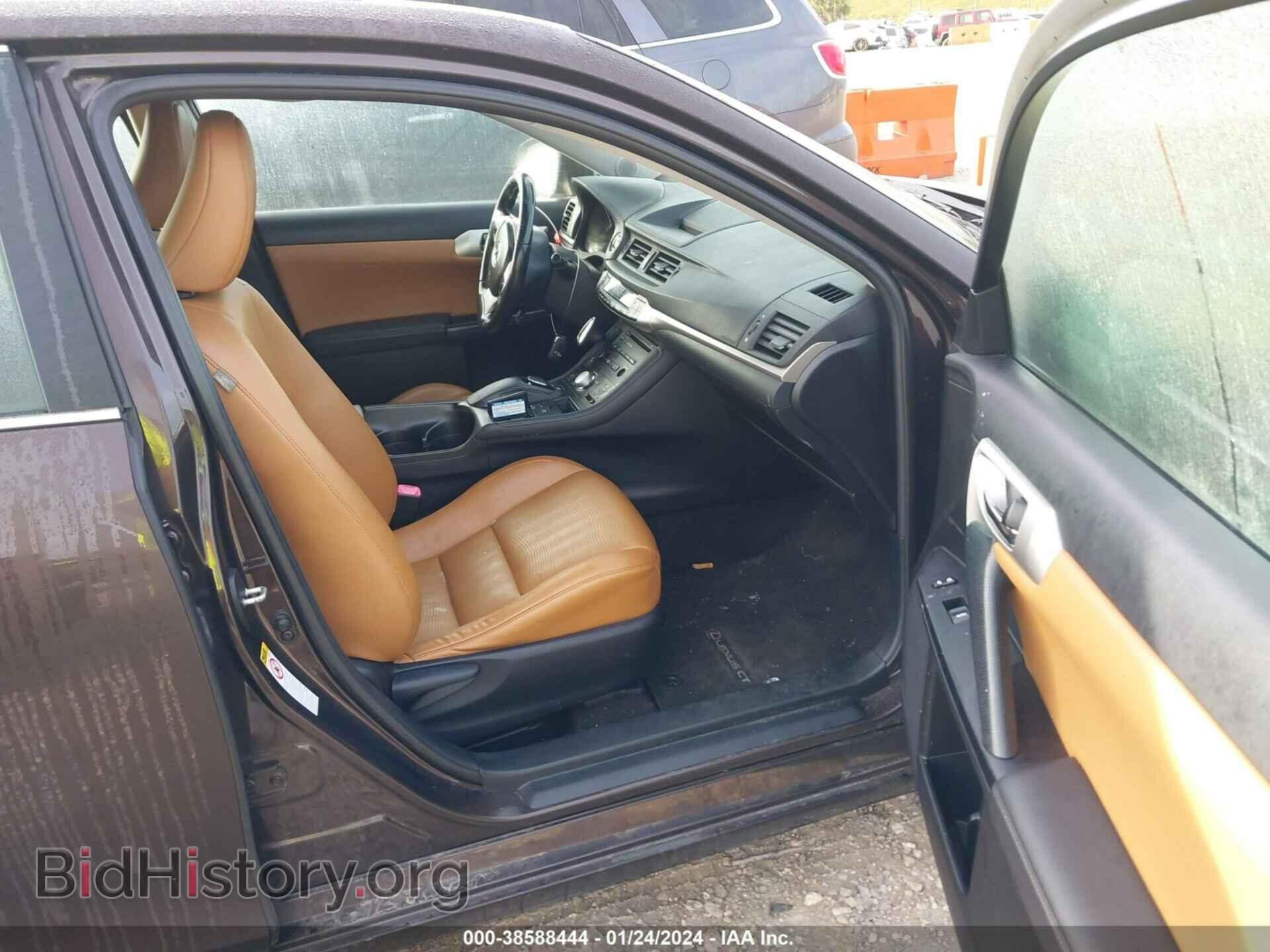 2011 LEXUS CT 200H - VIN: JTHKD5BH5B2037077 - Фото 5