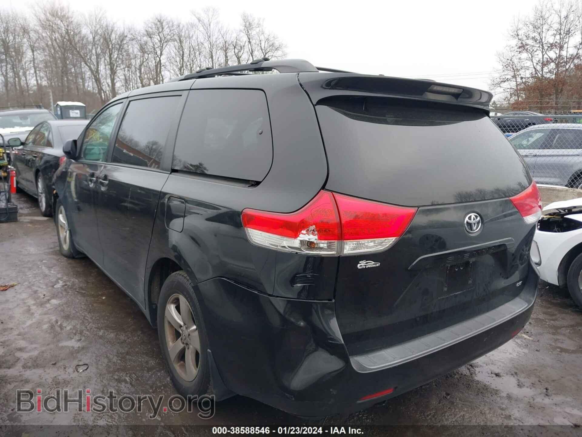 2013 TOYOTA SIENNA - VIN: 5TDKK3DC8DS370804 - Фото 3