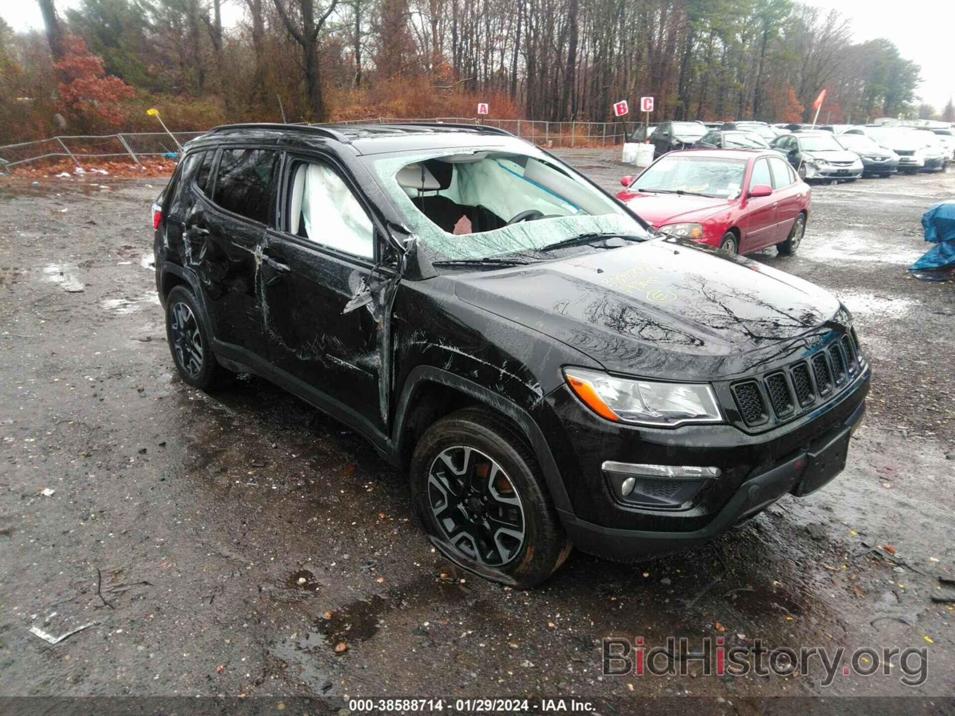 Фотография 3C4NJDAB2KT668673 - JEEP COMPASS 2019