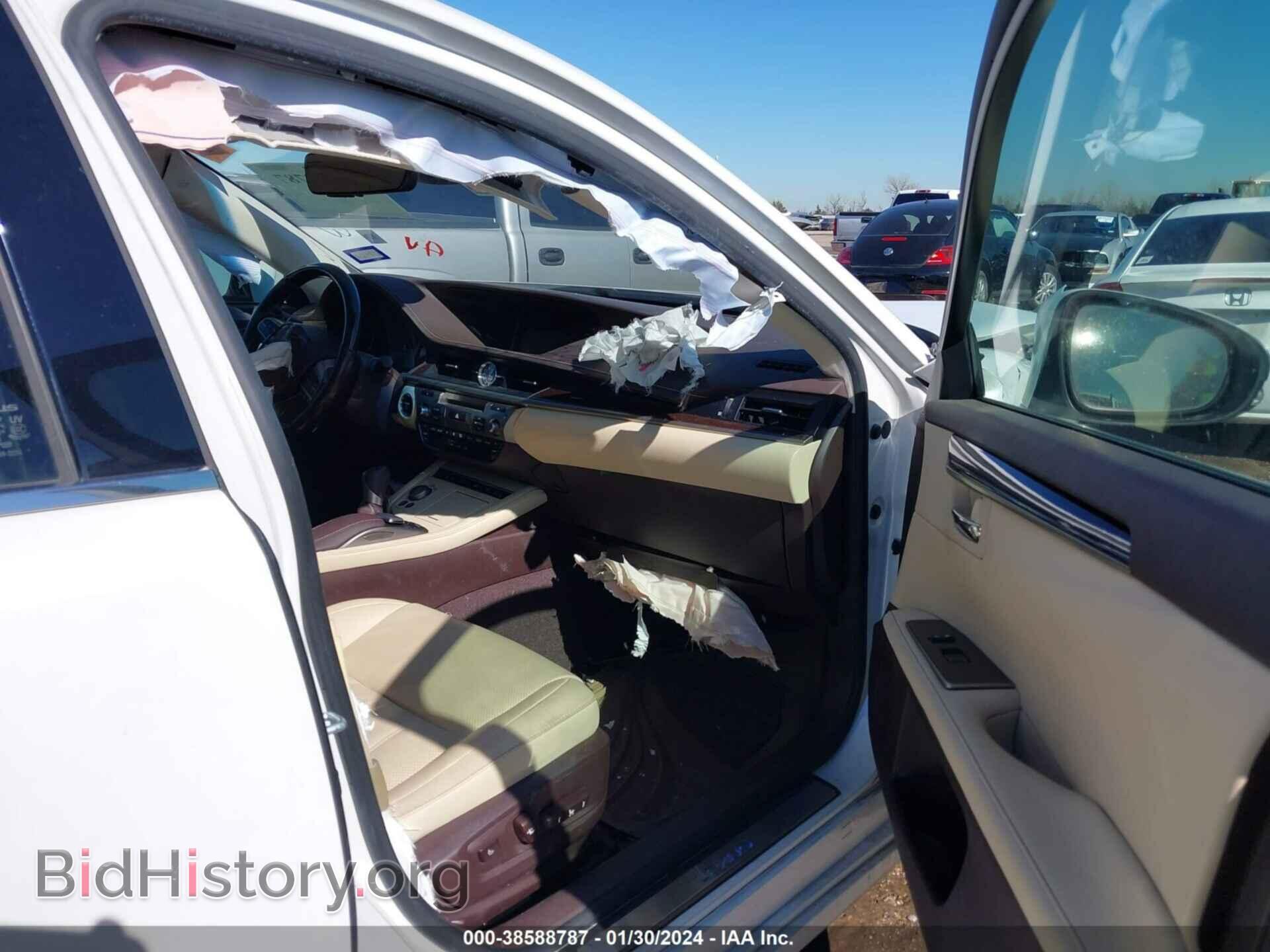 2016 LEXUS ES - VIN: JTHBW1GG9G2102541 - Фото 5