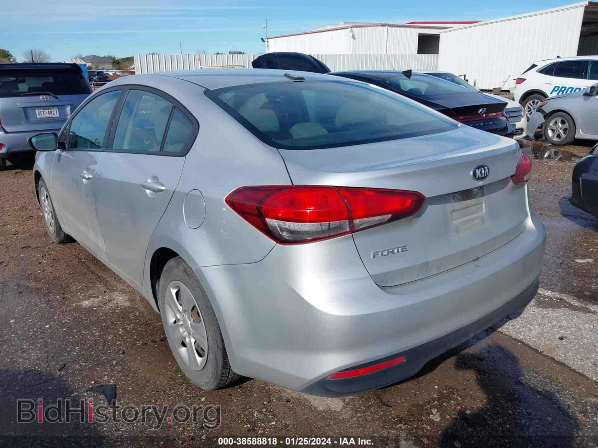 2017 KIA FORTE - VIN: 3KPFK4A72HE044690 - Фото 3