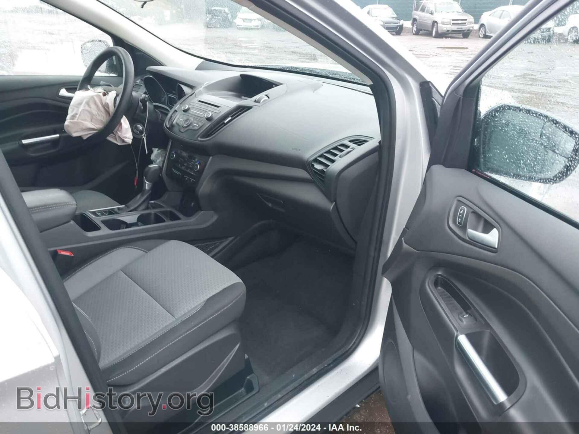 2017 FORD ESCAPE - VIN: 1FMCU0GD7HUC56596 - Фото 5