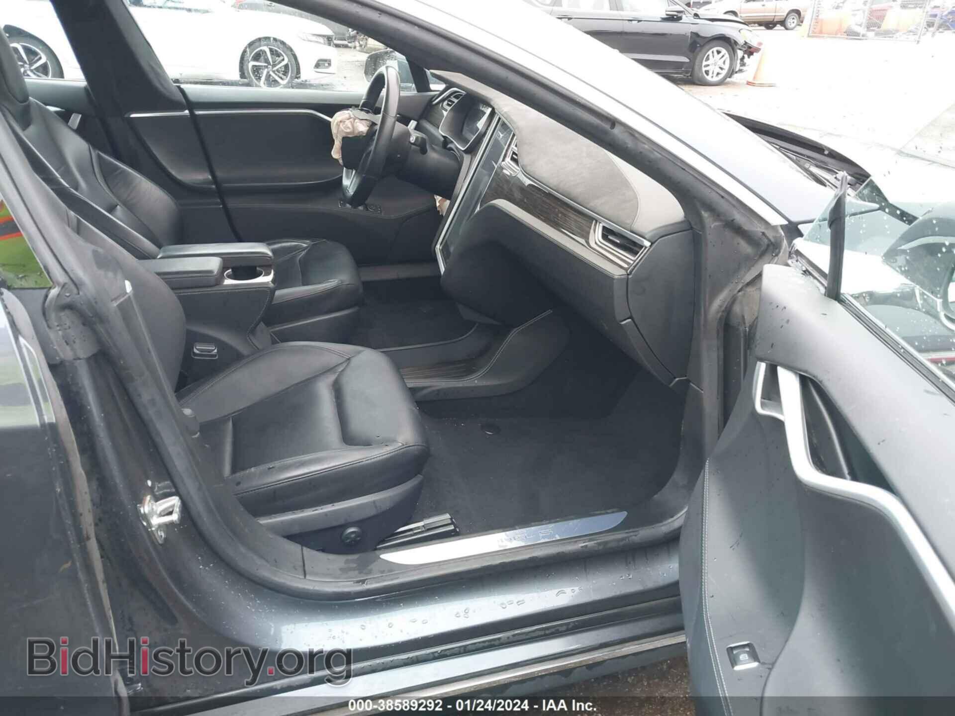 2015 TESLA MODEL S - VIN: 5YJSA1E46FF104428 - Фото 5