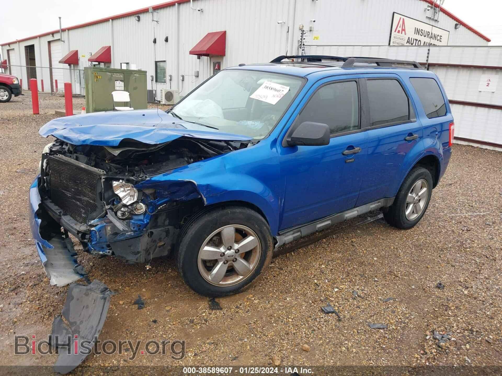 2011 FORD ESCAPE - VIN: 1FMCU0D79BKB59210 - Фото 2
