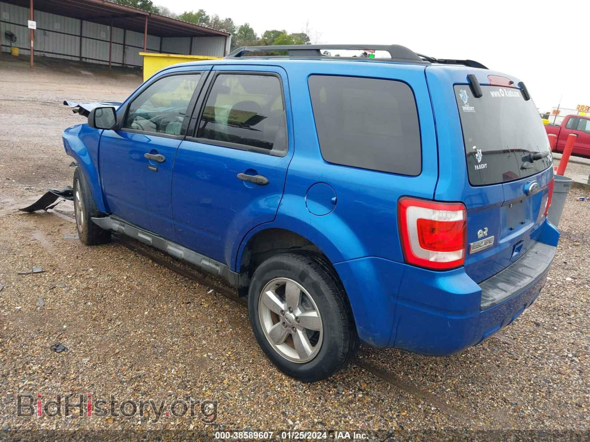 2011 FORD ESCAPE - VIN: 1FMCU0D79BKB59210 - Фото 3