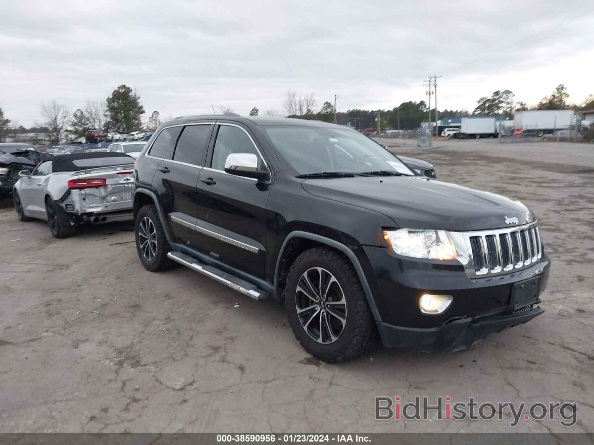 Photo 1C4RJFAT1CC147849 - JEEP GRAND CHEROKEE 2012