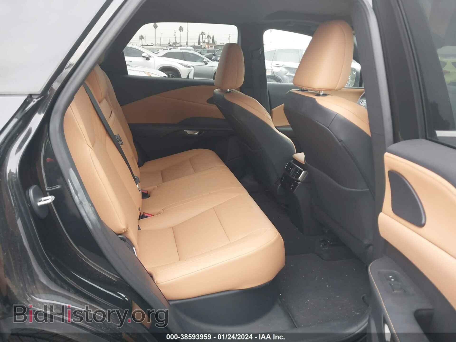 2023 LEXUS RX 350 - VIN: 2T2BAMBA8PC004036 - Photo 8