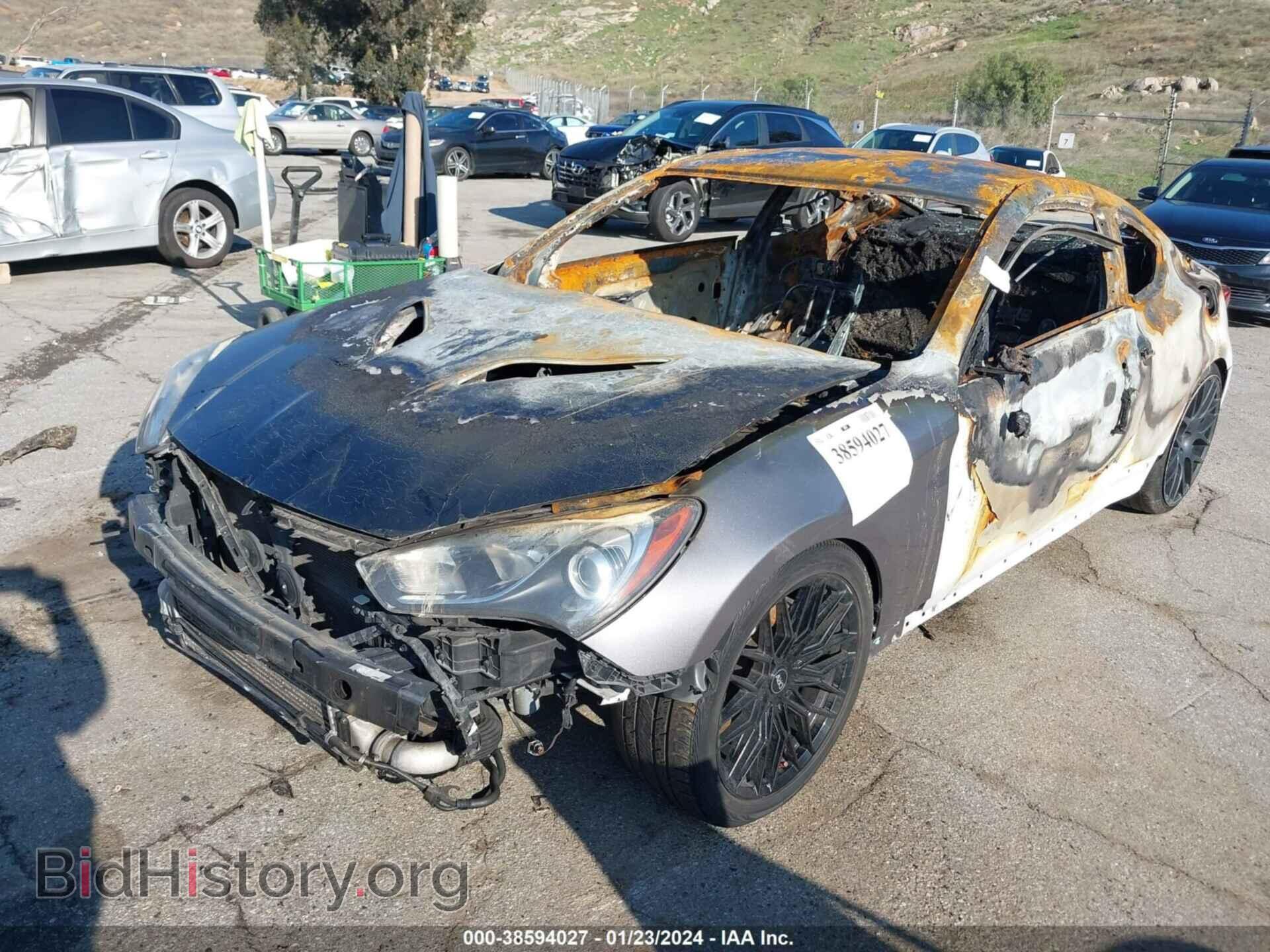 2014 HYUNDAI GENESIS - VIN: KMHHT6KD1EU114307 - Фото 2