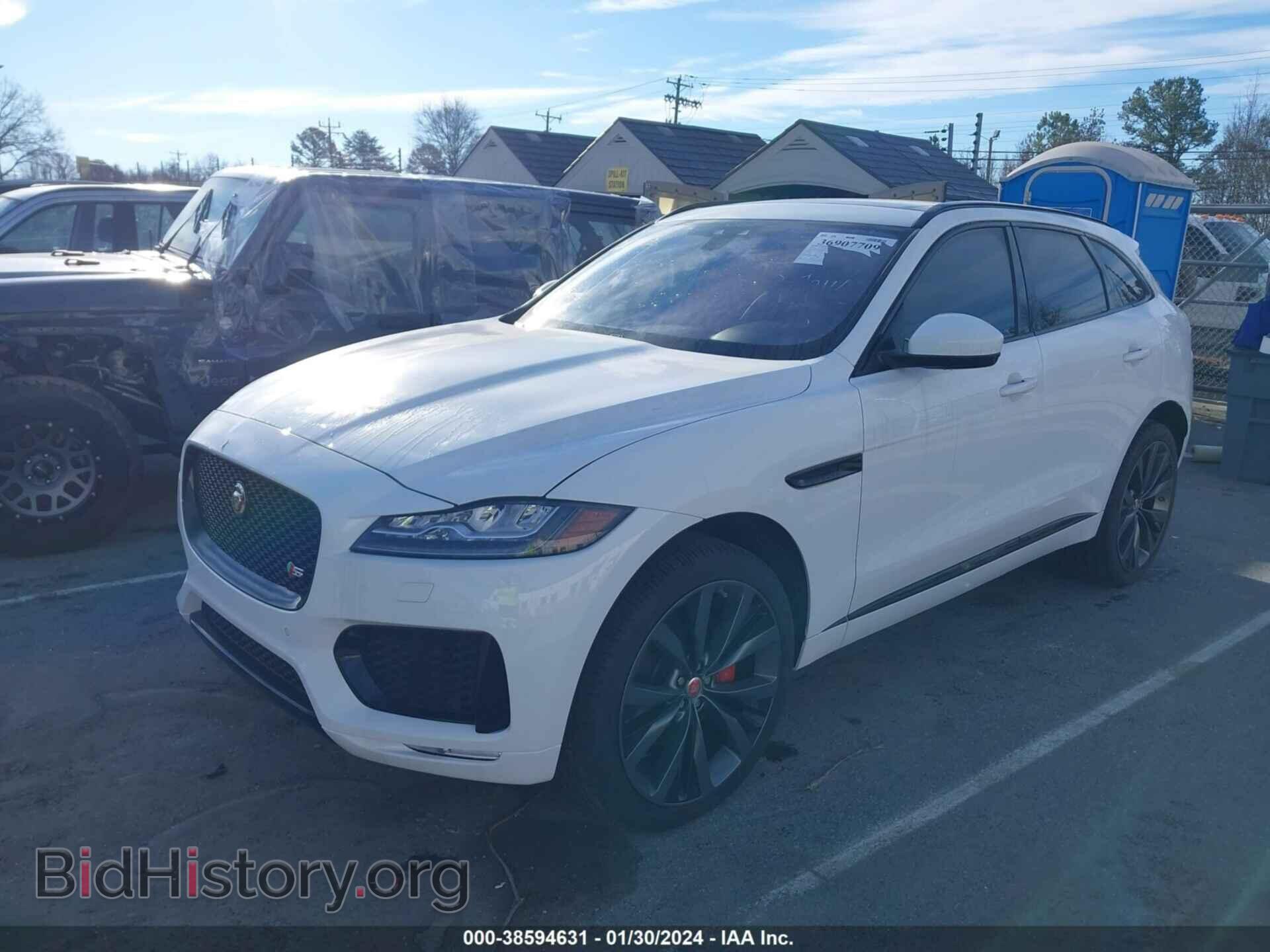2018 JAGUAR F-PACE - VIN: SADCM2FV3JA251594 - Фото 2