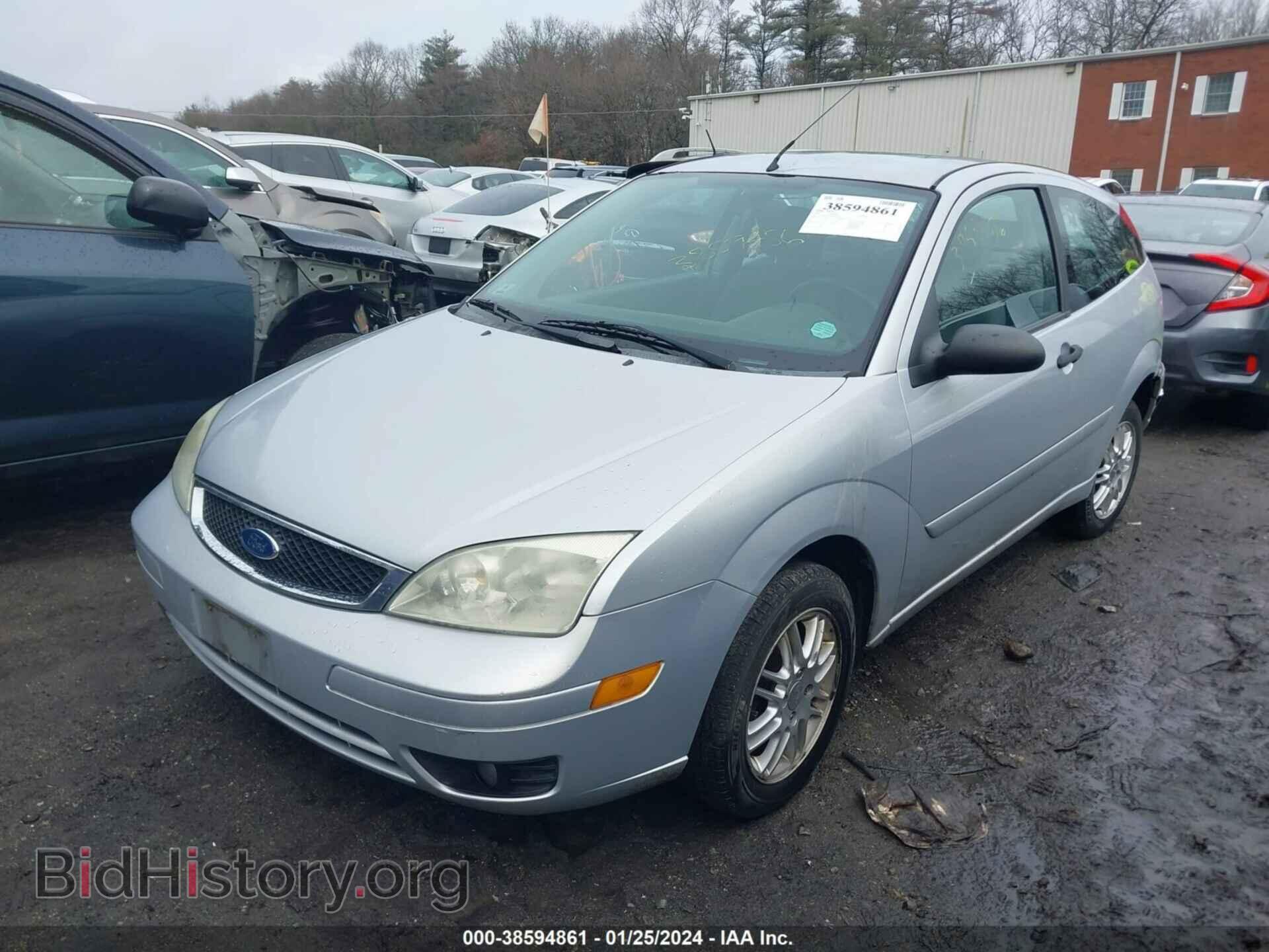 2007 FORD FOCUS - VIN: 1FAHP31N67W159726 - Фото 2
