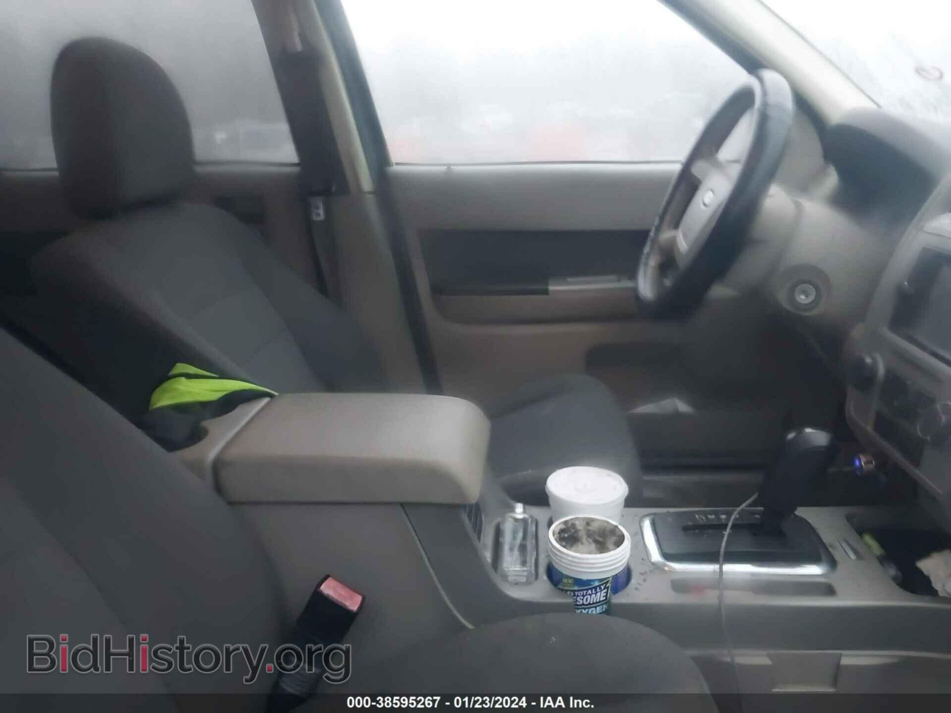 2009 FORD ESCAPE - VIN: 1FMCU03G19KB87451 - Фото 5