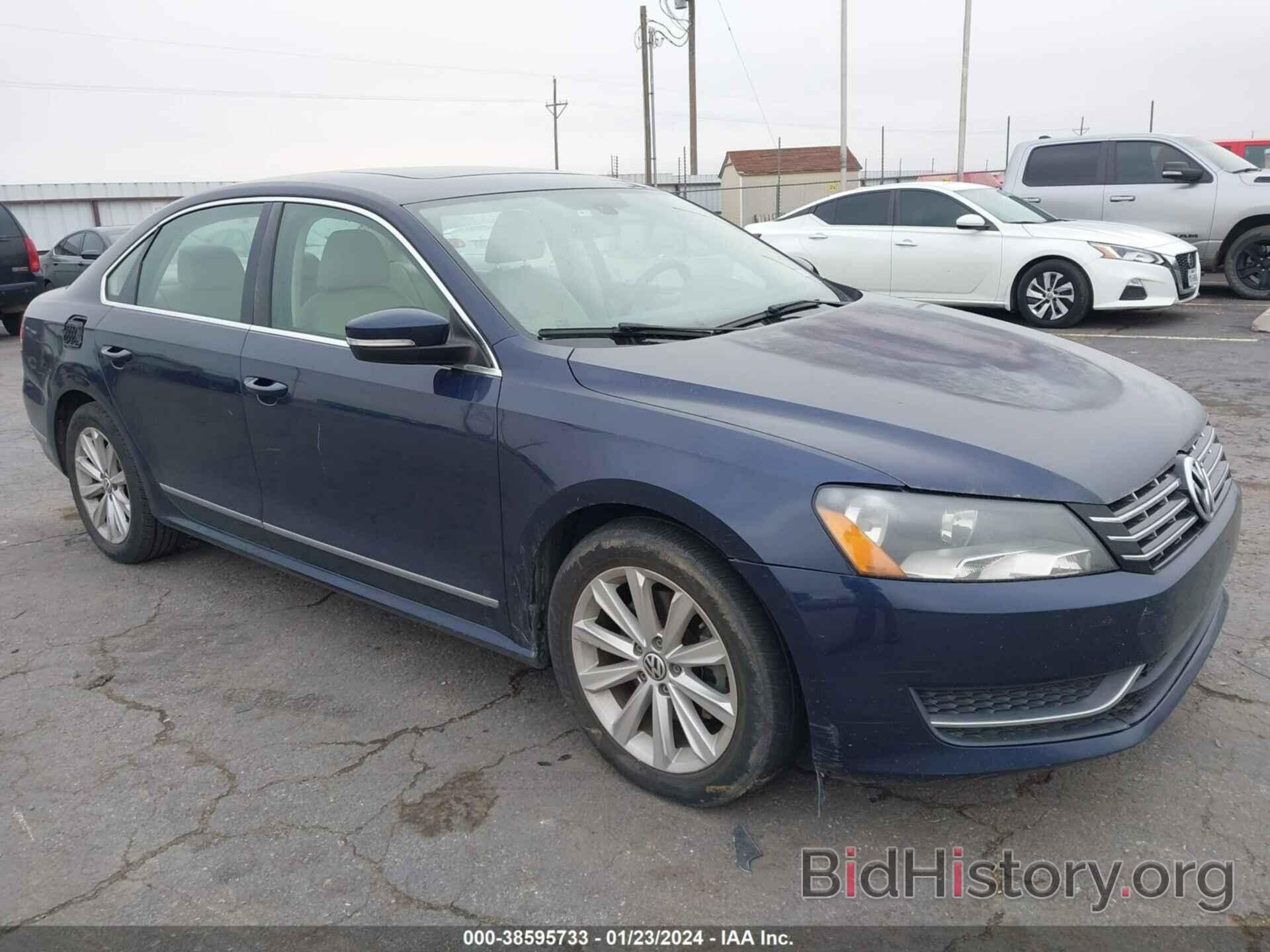 Photo 1VWCH7A37CC059781 - VOLKSWAGEN PASSAT 2012