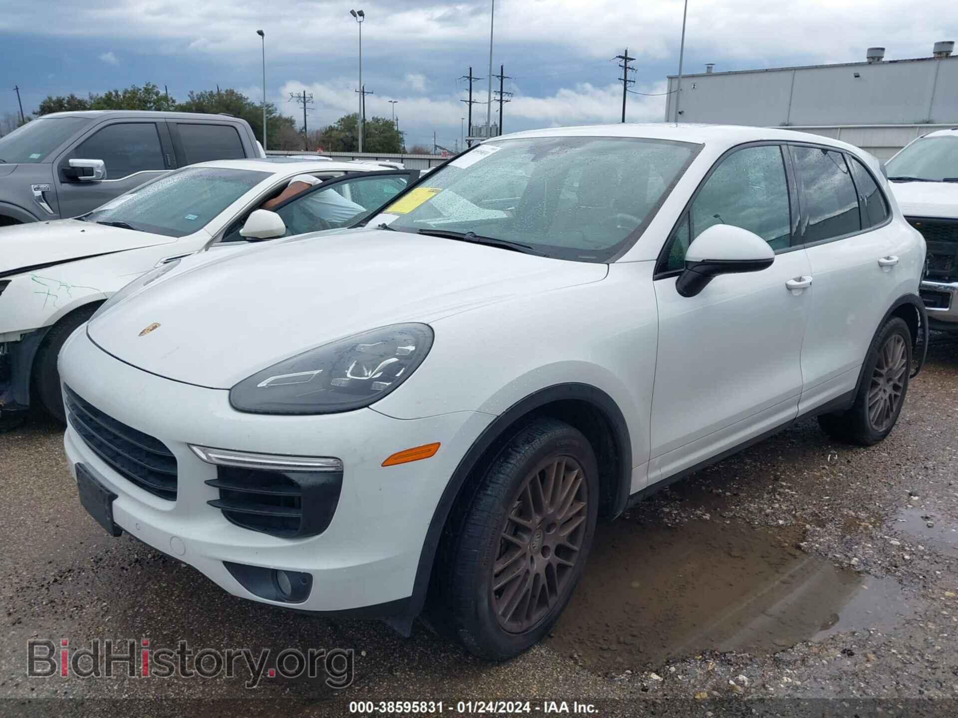 2017 PORSCHE CAYENNE - VIN: WP1AB2A20HLA50805 - Фото 2