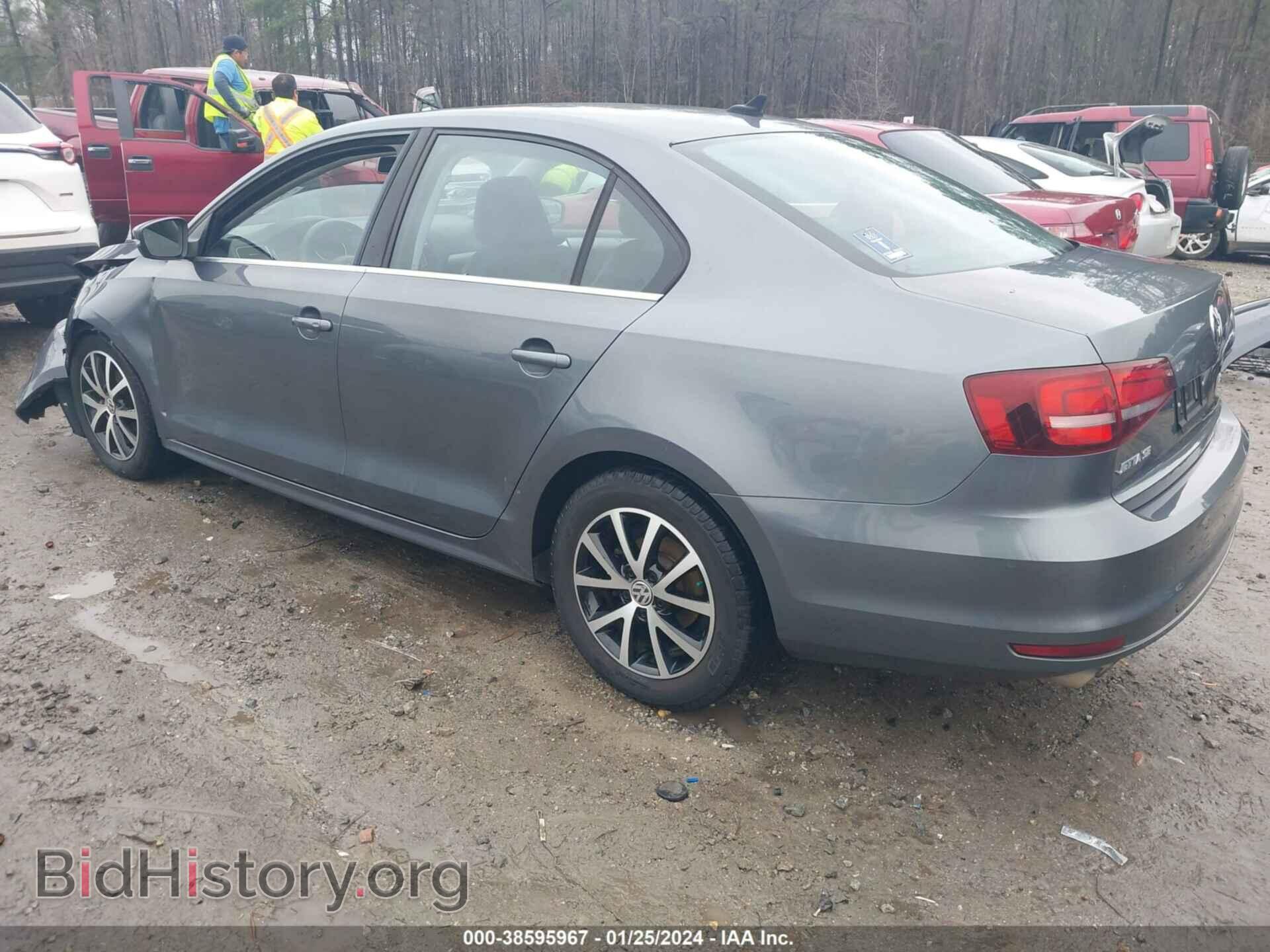 2017 VOLKSWAGEN JETTA - VIN: 3VWDB7AJ0HM297272 - Фото 3