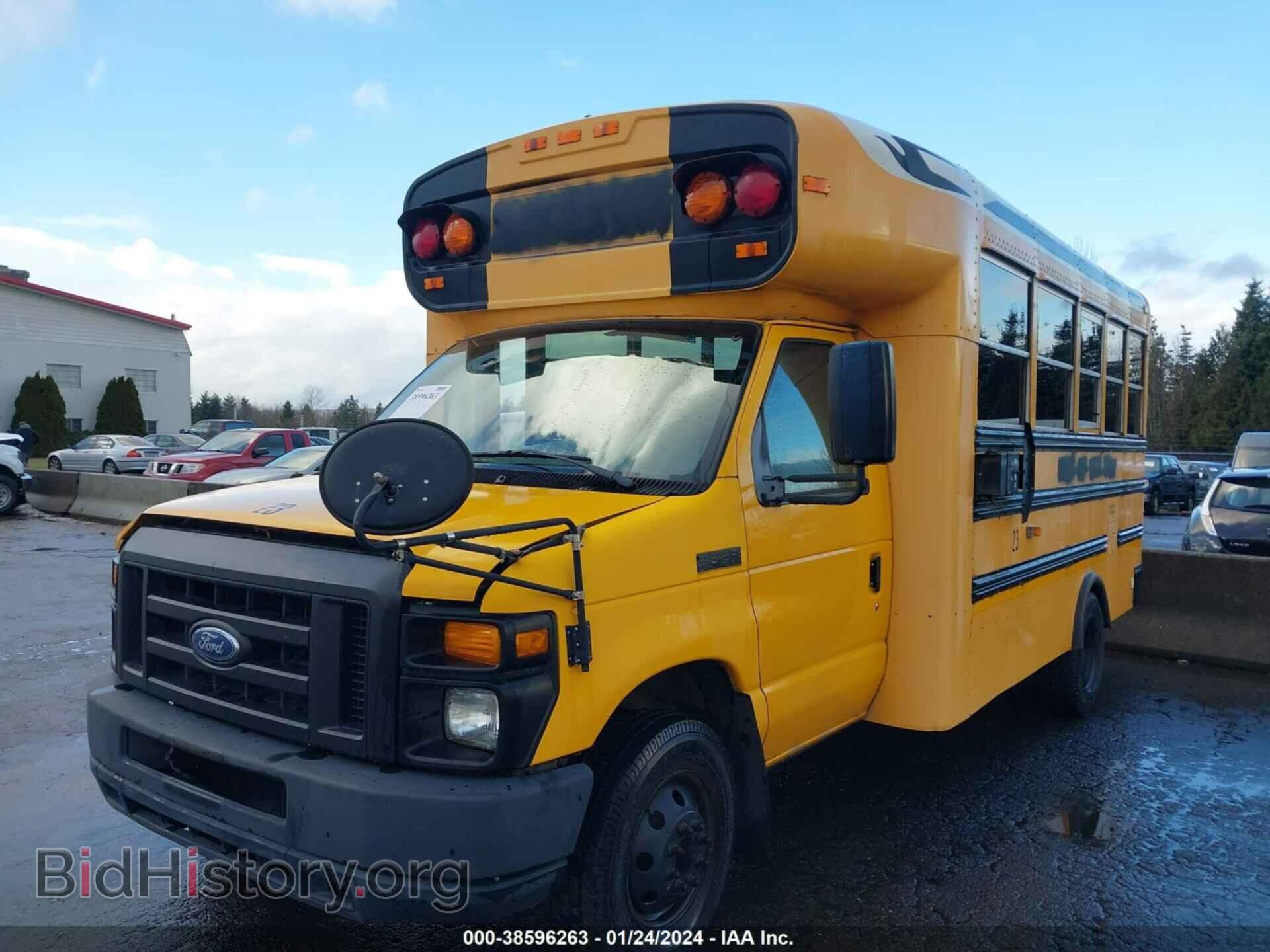 2008 FORD E-450 CUTAWAY - VIN: 1FD4E45P38DB42912 - Фото 2