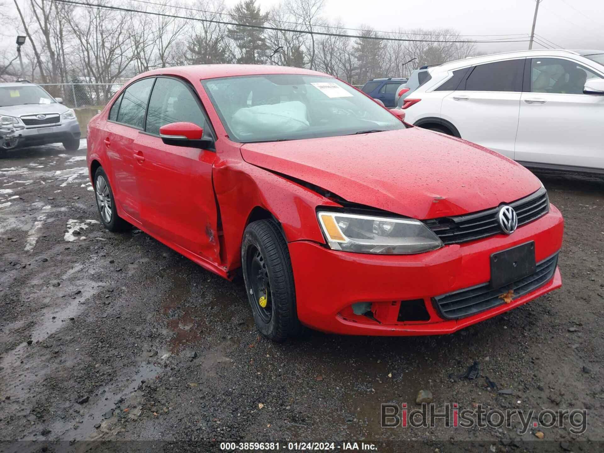 Фотография 3VWDP7AJ3CM049799 - VOLKSWAGEN JETTA 2012