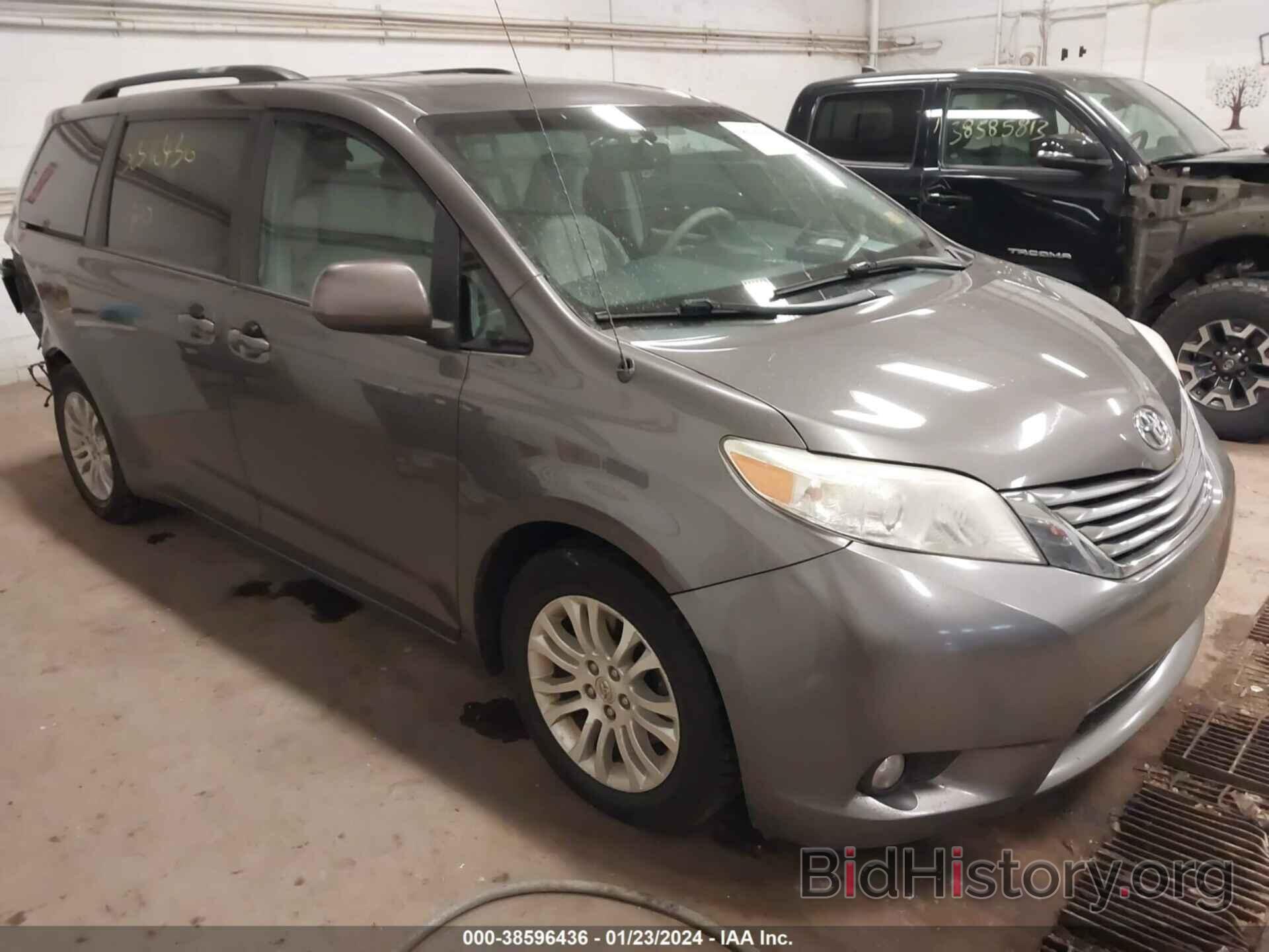 Photo 5TDYK3DC6ES444068 - TOYOTA SIENNA 2014