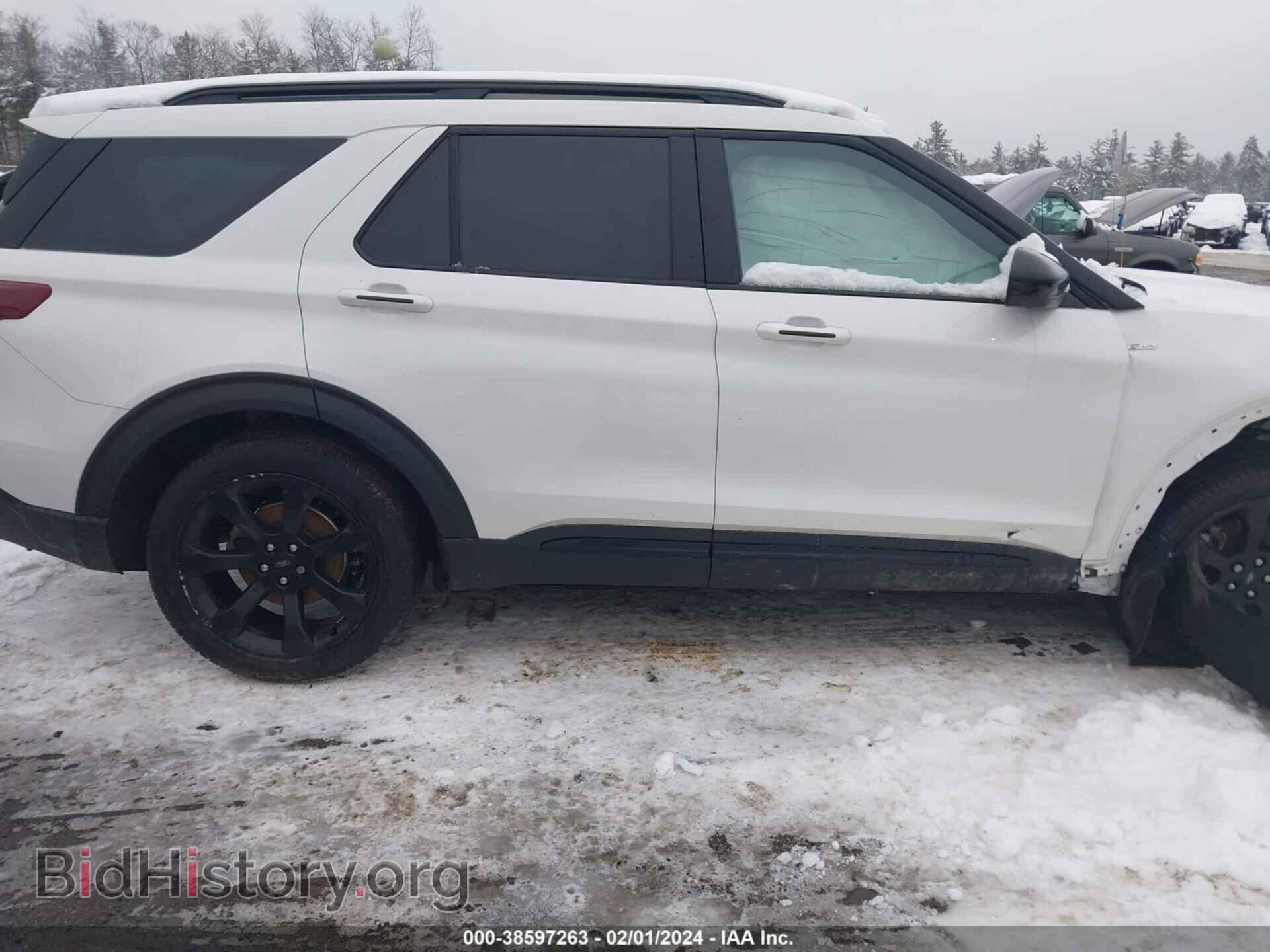 2023 FORD EXPLORER - VIN: 1FMSK8KH3PGA48321 - Photo 13