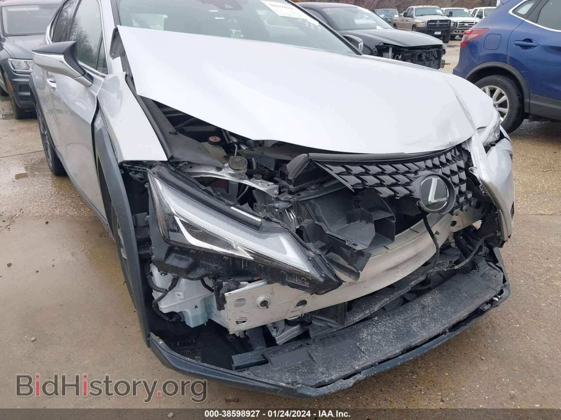 2019 LEXUS UX 200 - VIN: JTHY3JBH3K2012183 - Фото 6