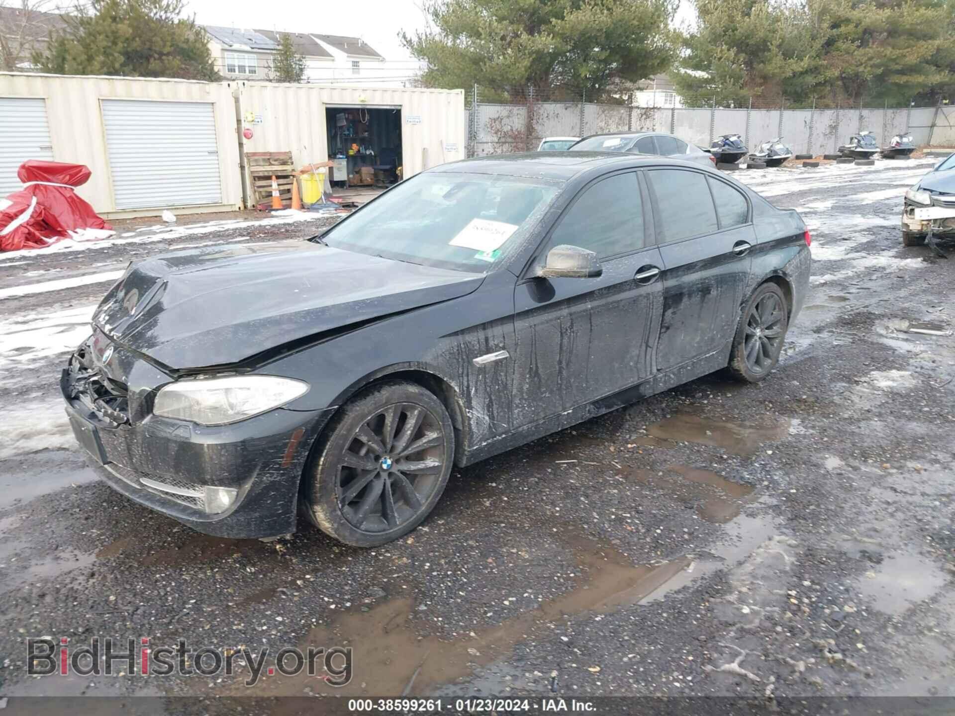 2011 BMW 535I - VIN: WBAFR7C56BC806990 - Фото 2