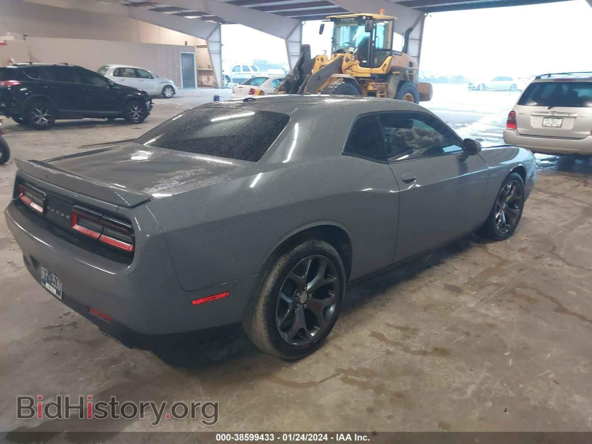 2018 DODGE CHALLENGER - VIN: 2C3CDZAG6JH310348 - Photo 4