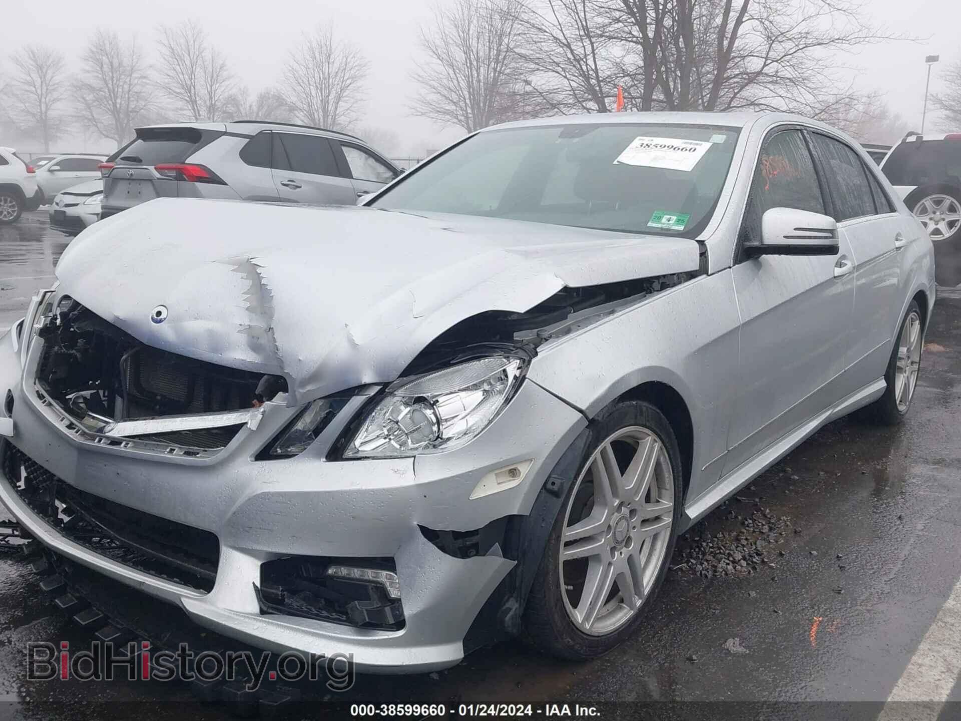2011 MERCEDES-BENZ E 350 - VIN: WDDHF8HB9BA436449 - Фото 2